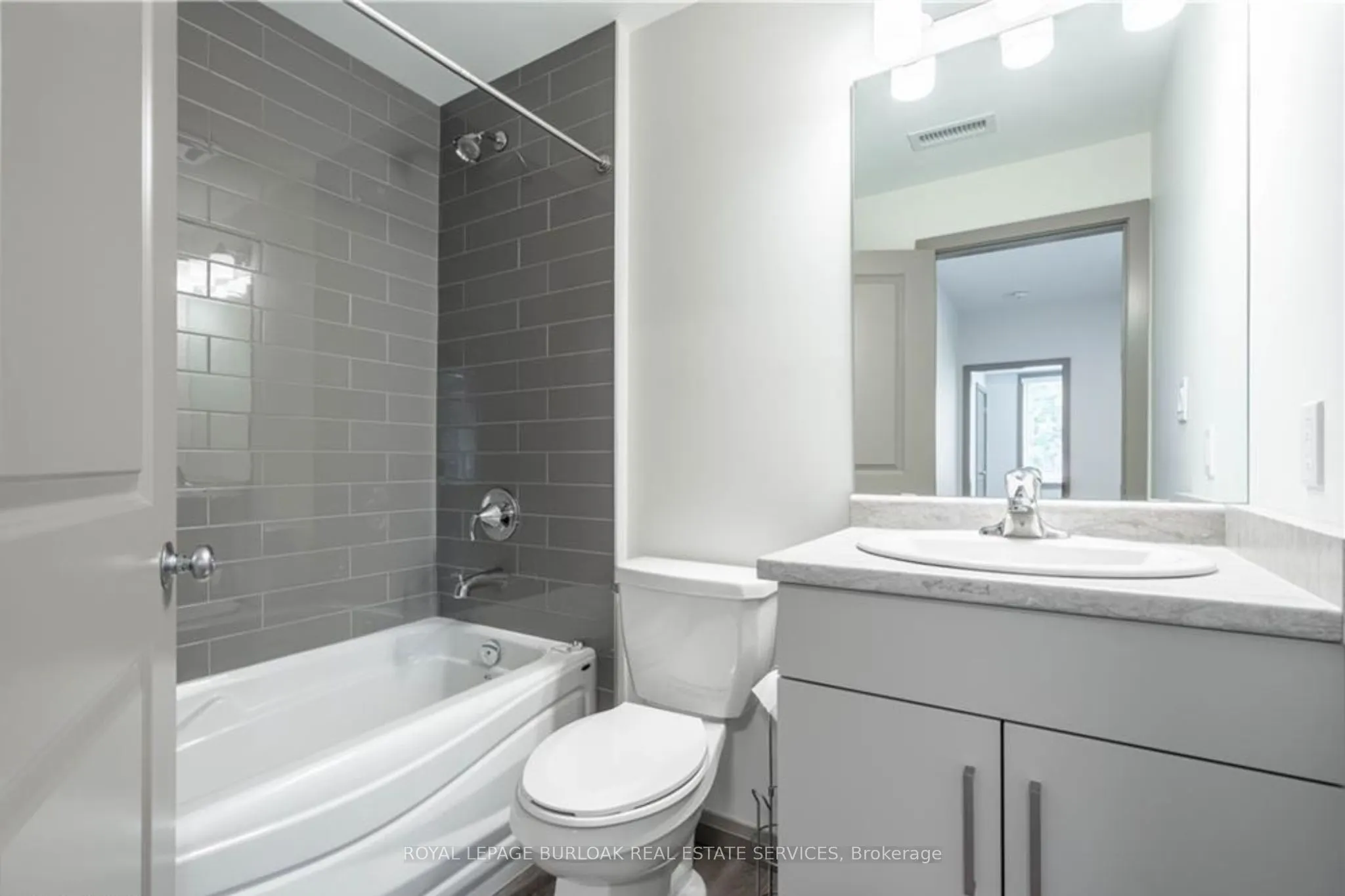 36 GRANT Avenue, #1C