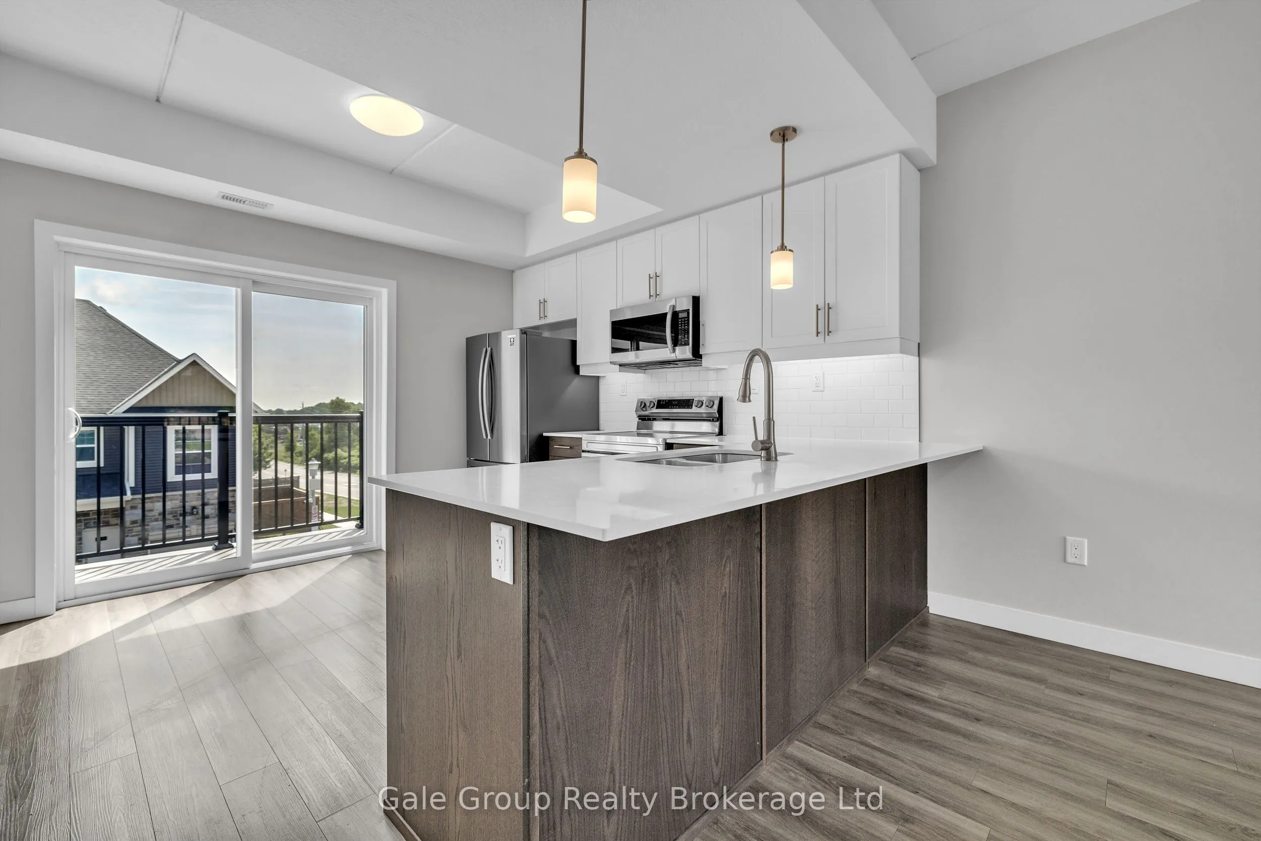 439 Athlone Avenue, #Unit #C3