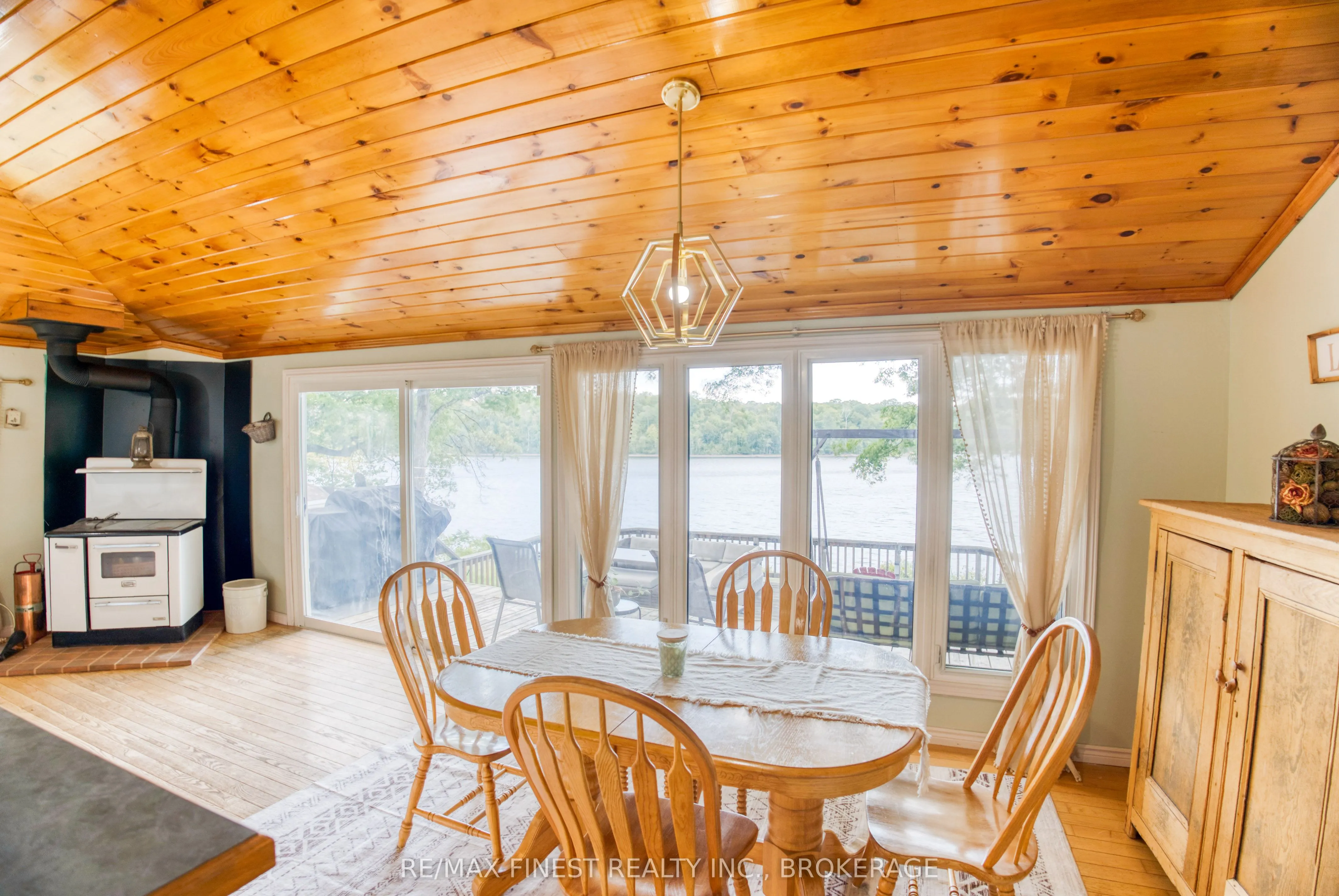 60C Stinson Lane