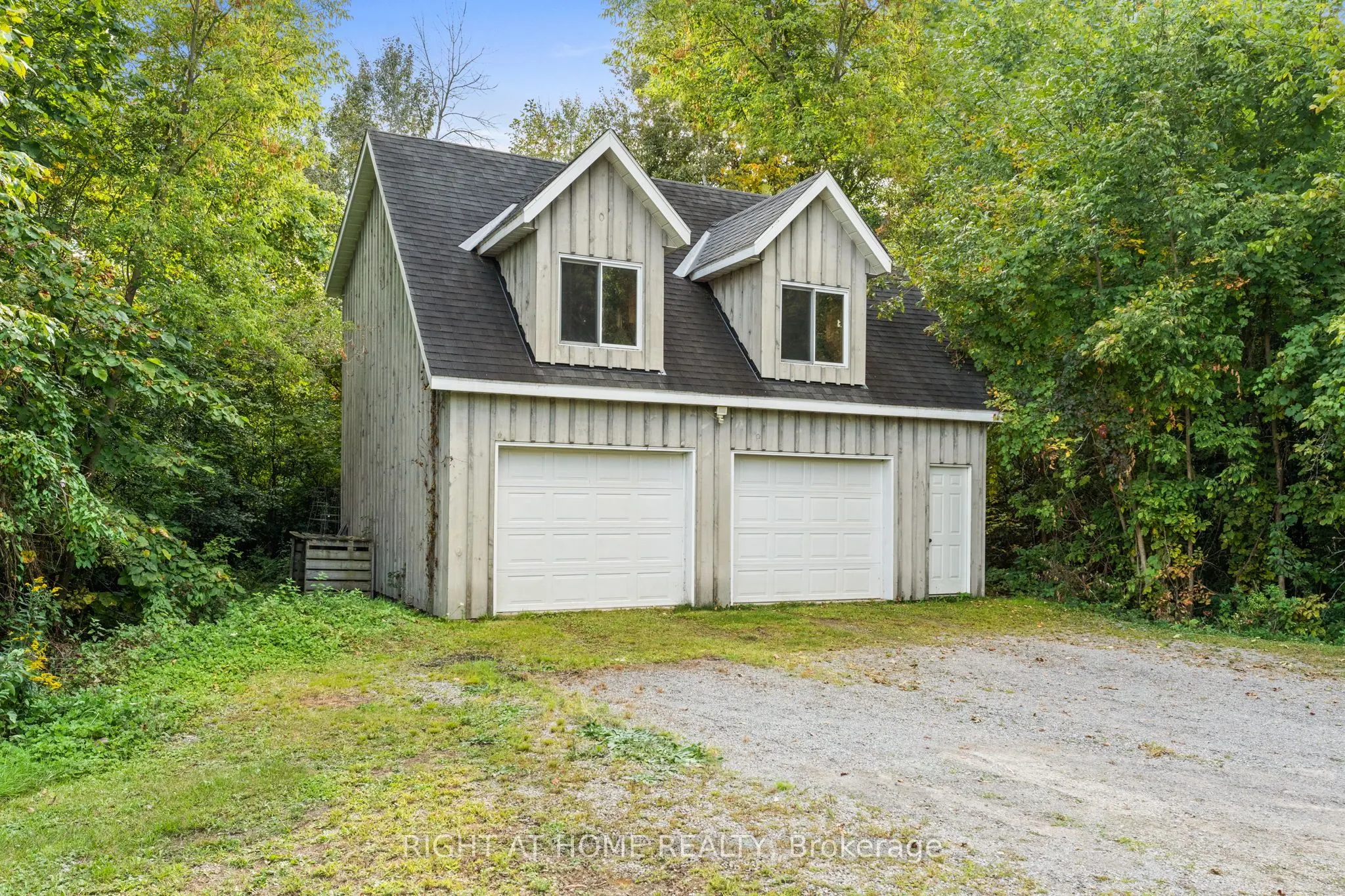 689 Rideau River Road