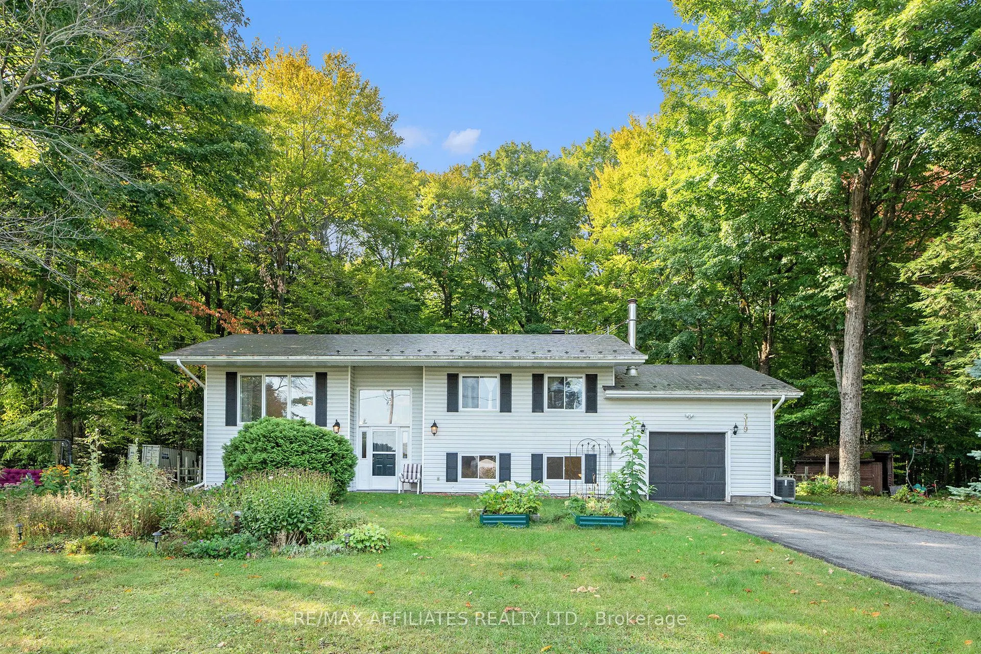 319 Riverwood Drive
