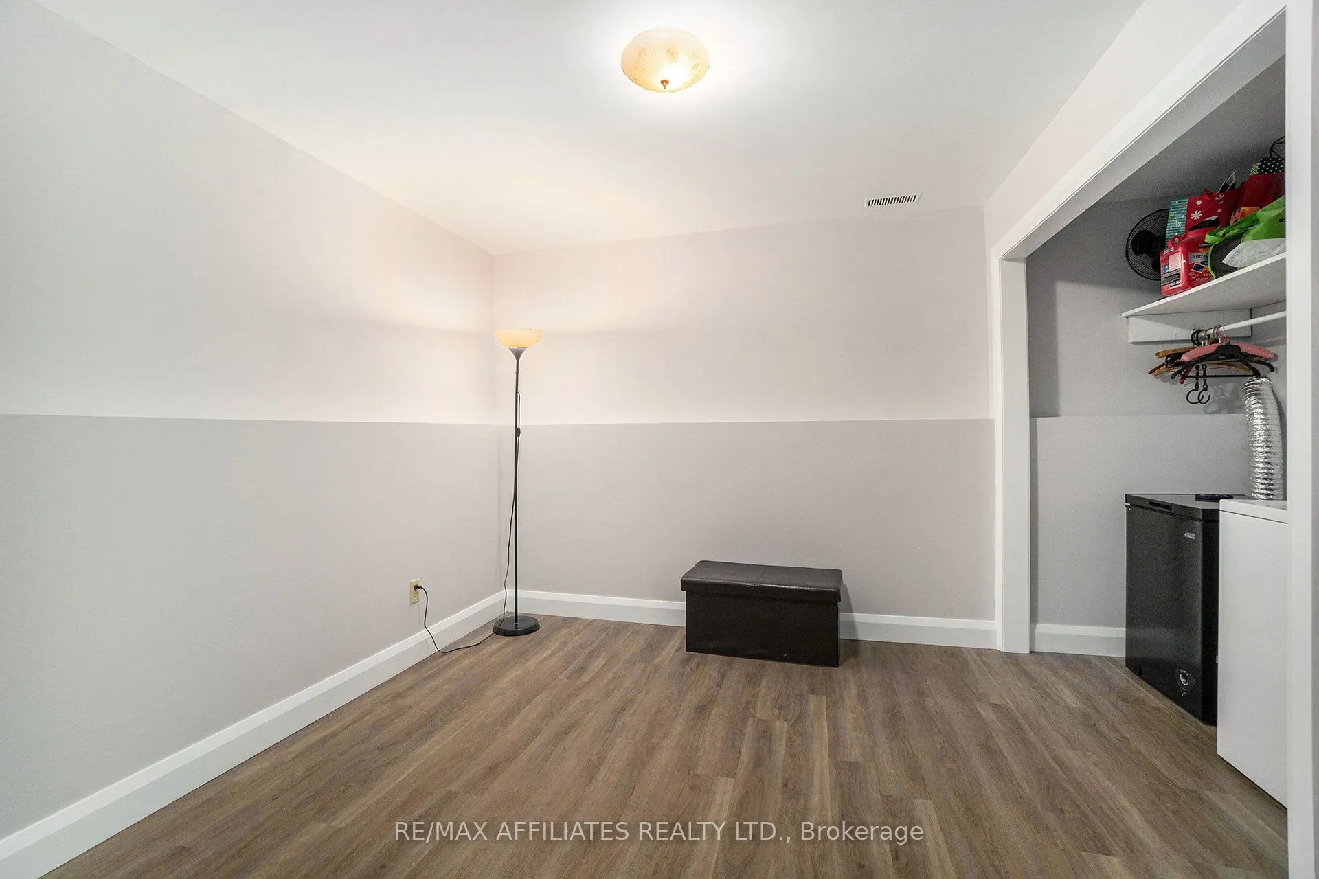 319 Riverwood Drive