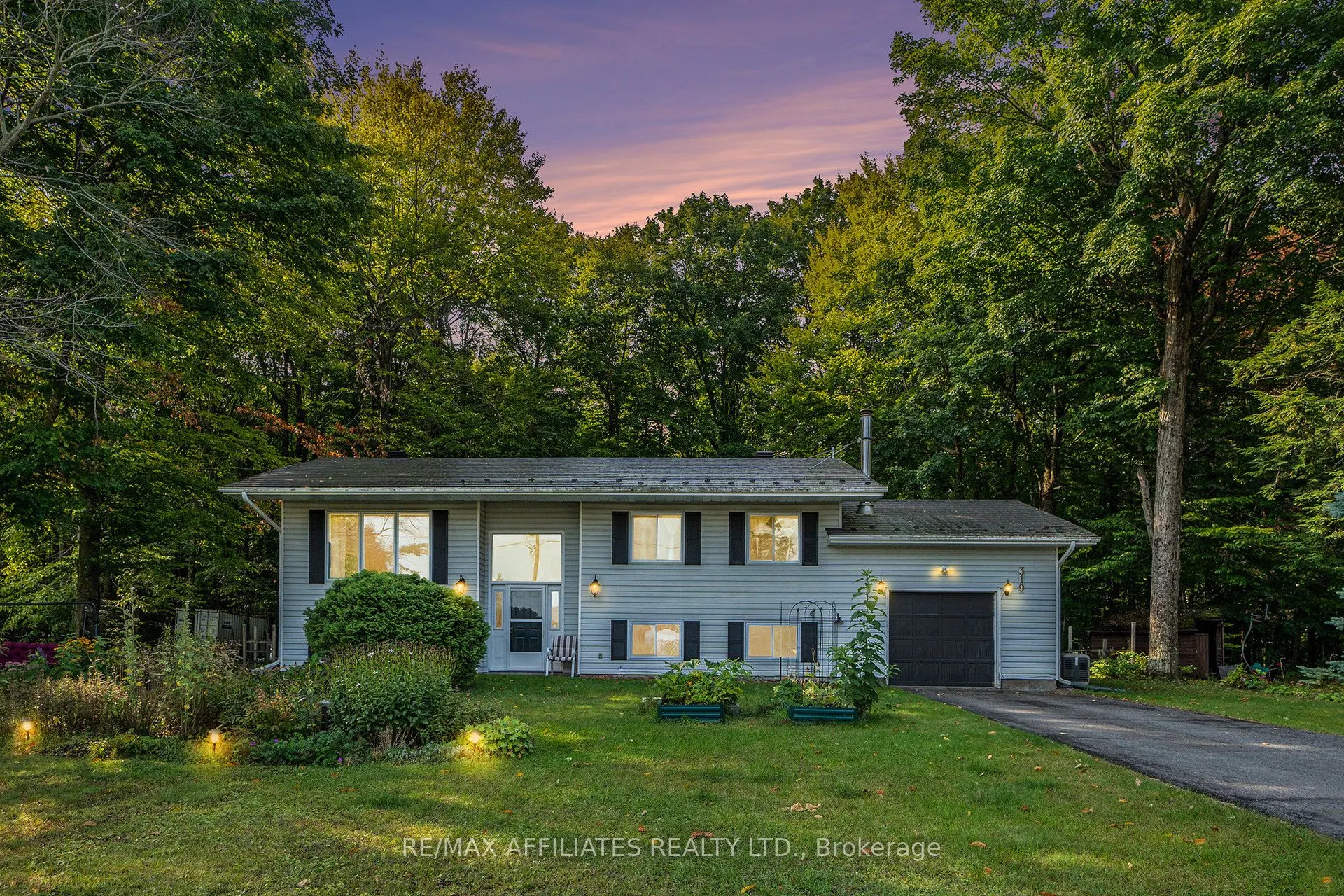 319 Riverwood Drive
