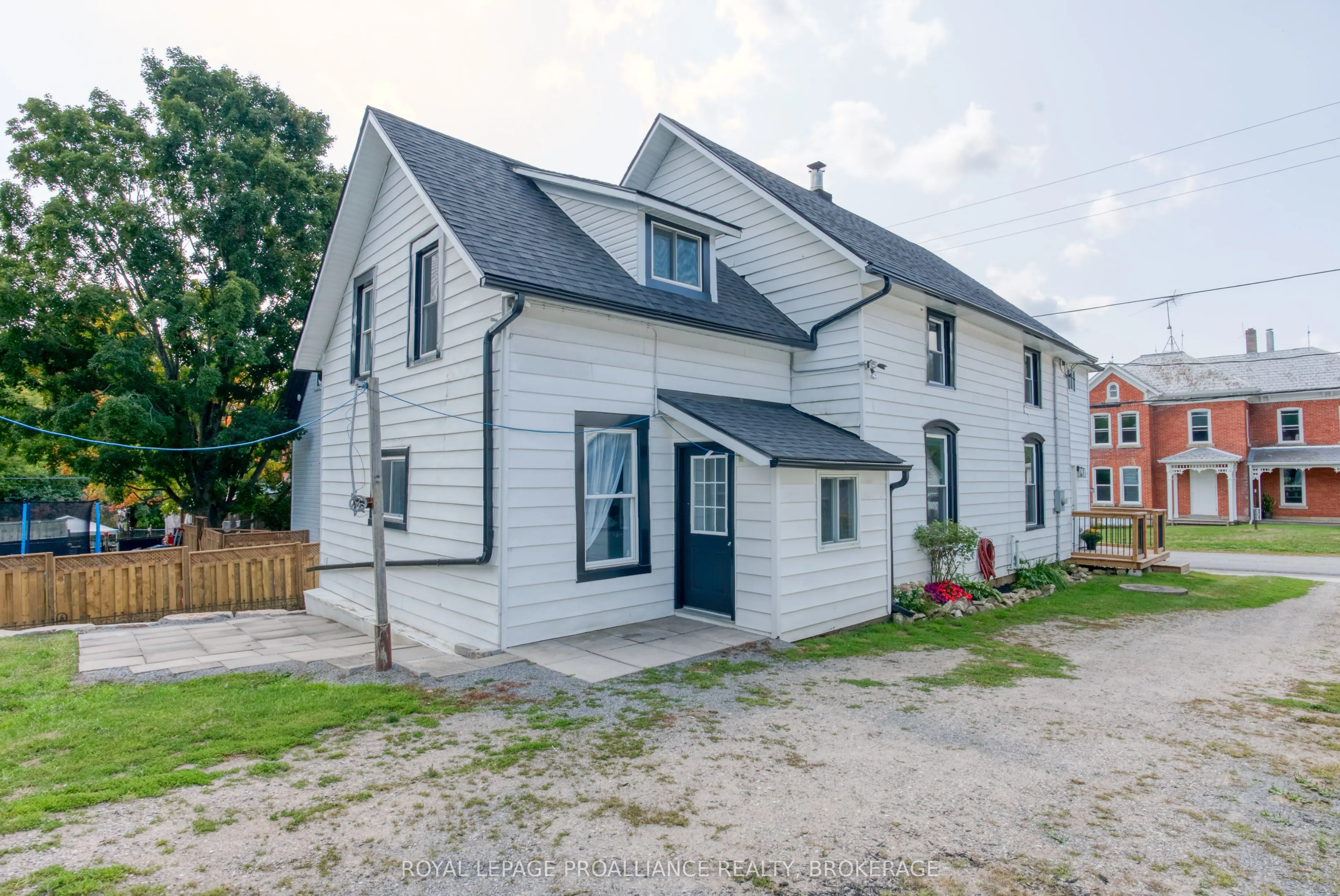 13 Kingston Street