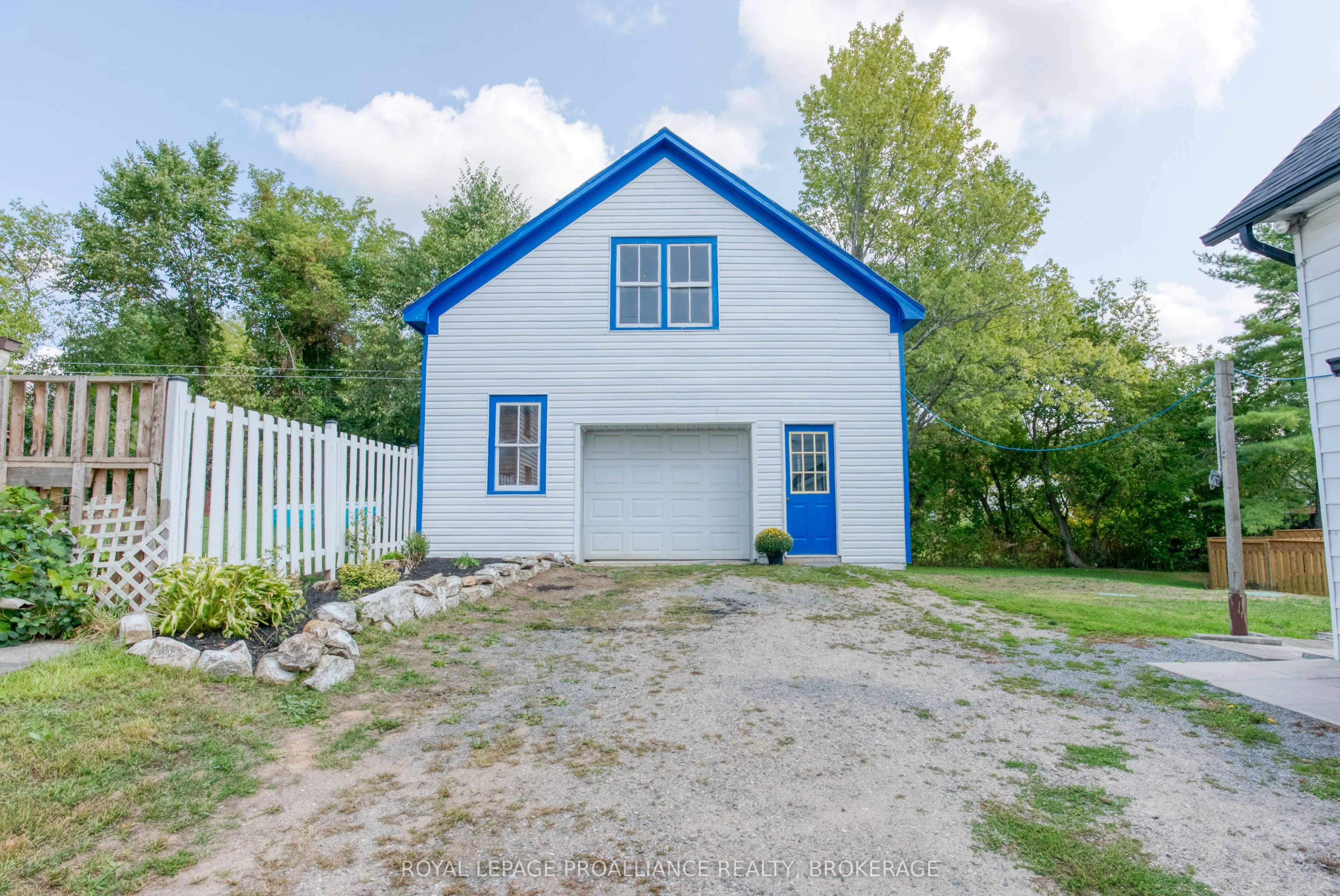 13 Kingston Street