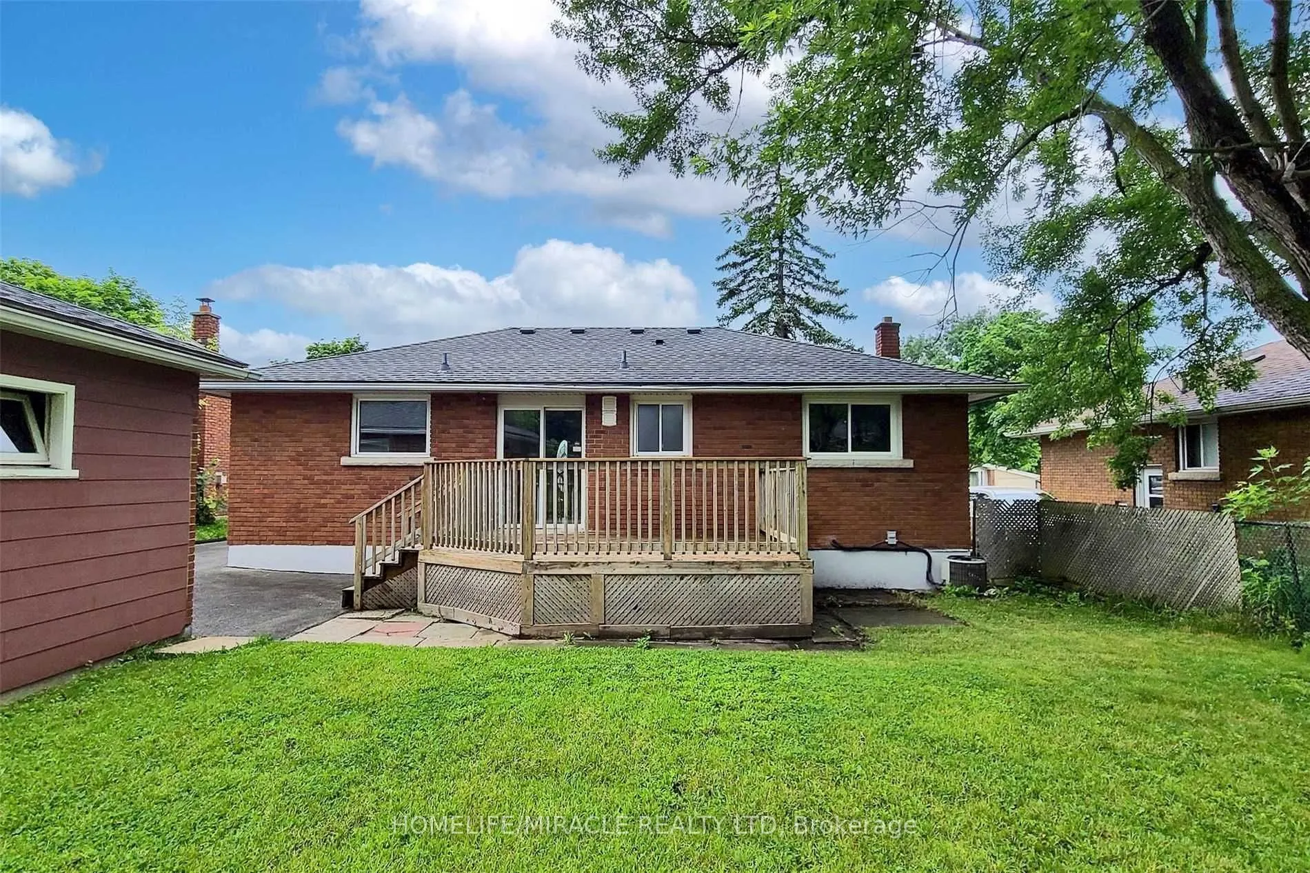 26 Glengarry Road, #Main