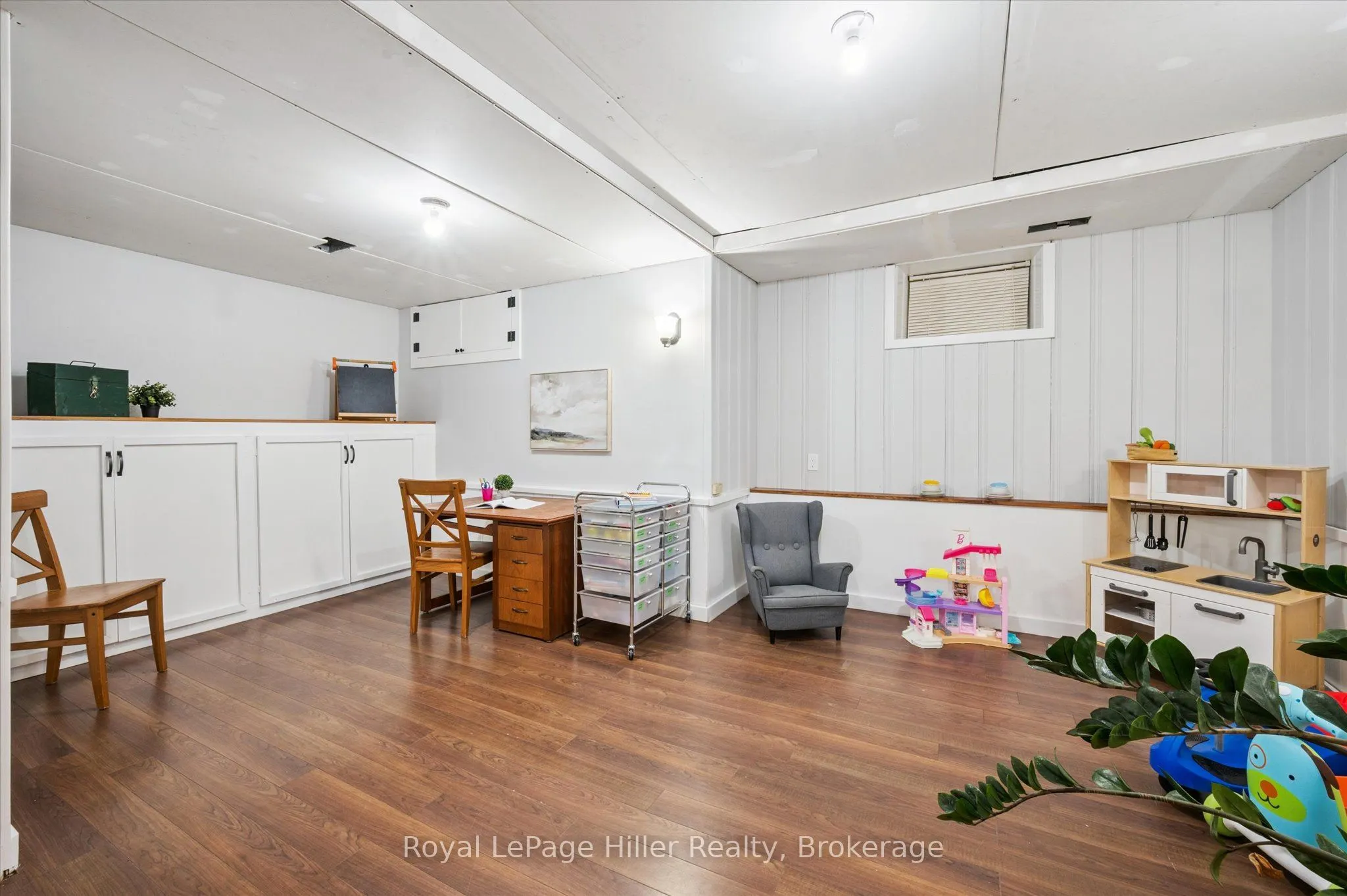 4 Temperance Street
