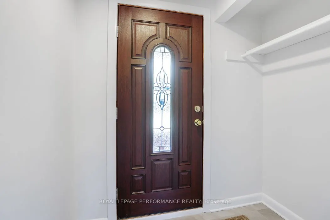 2265 Iris Street