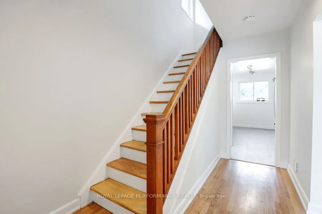 2265 Iris Street