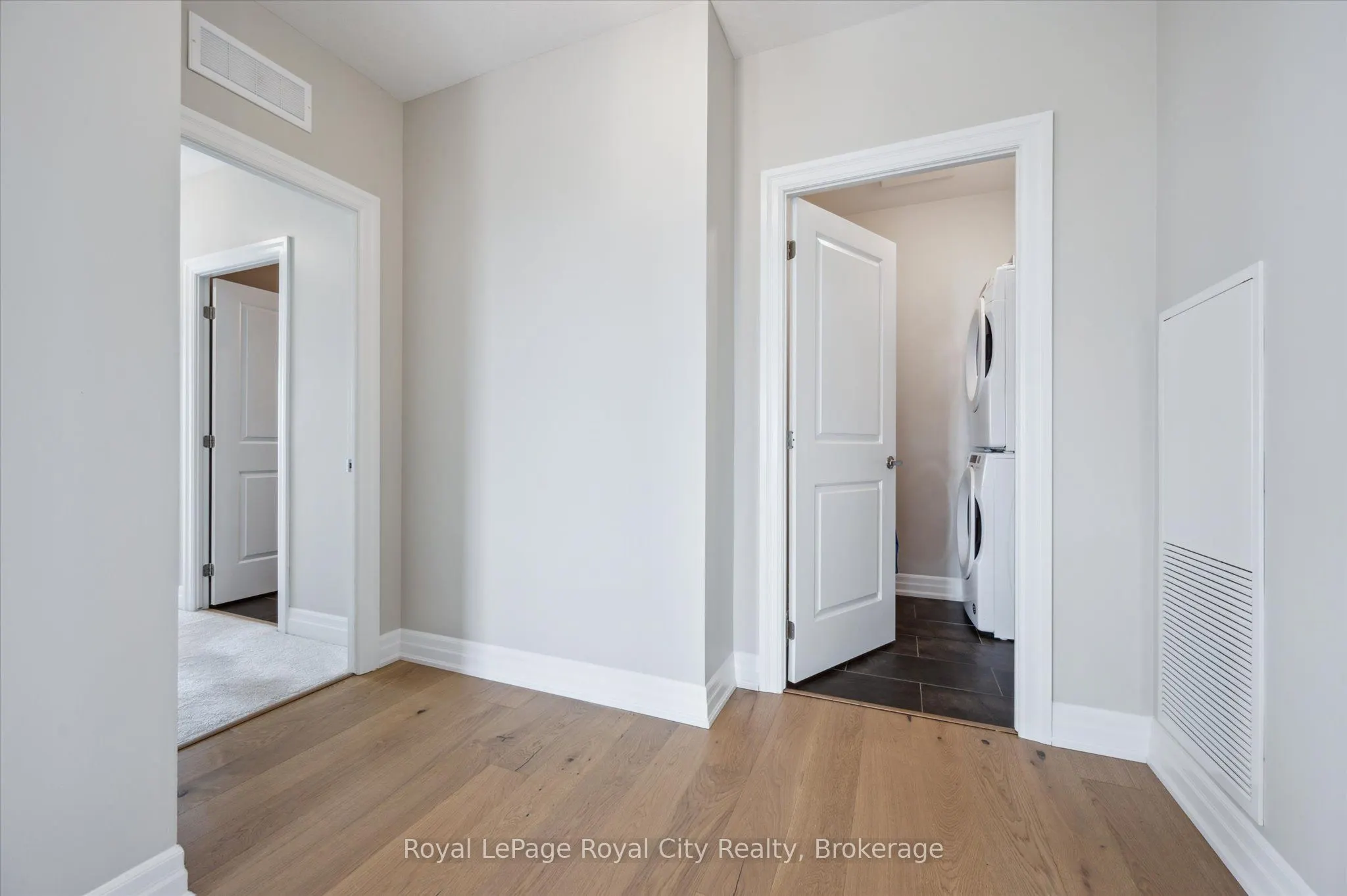 1878 Gordon Street, #1004