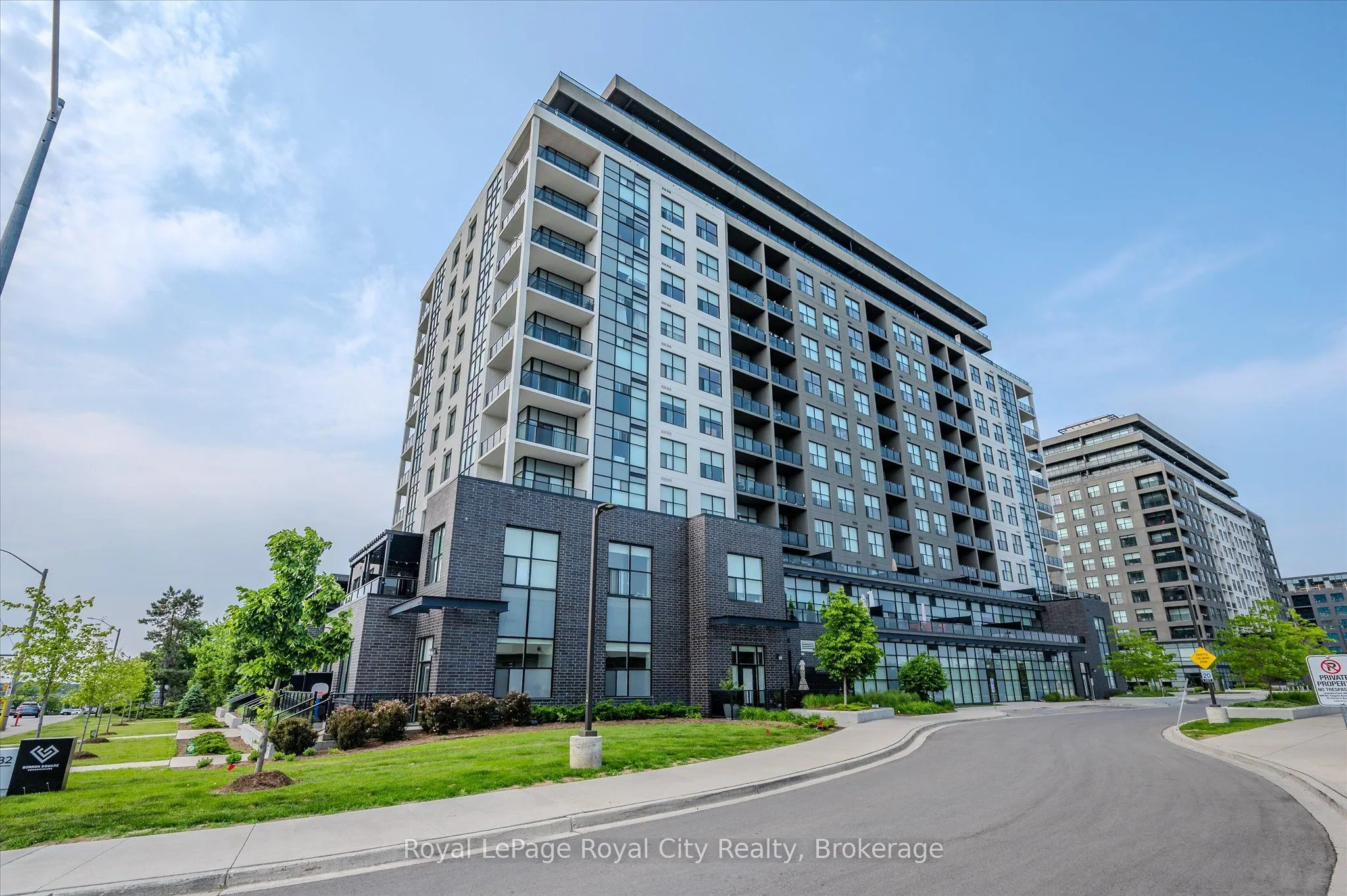 1878 Gordon Street, #1004