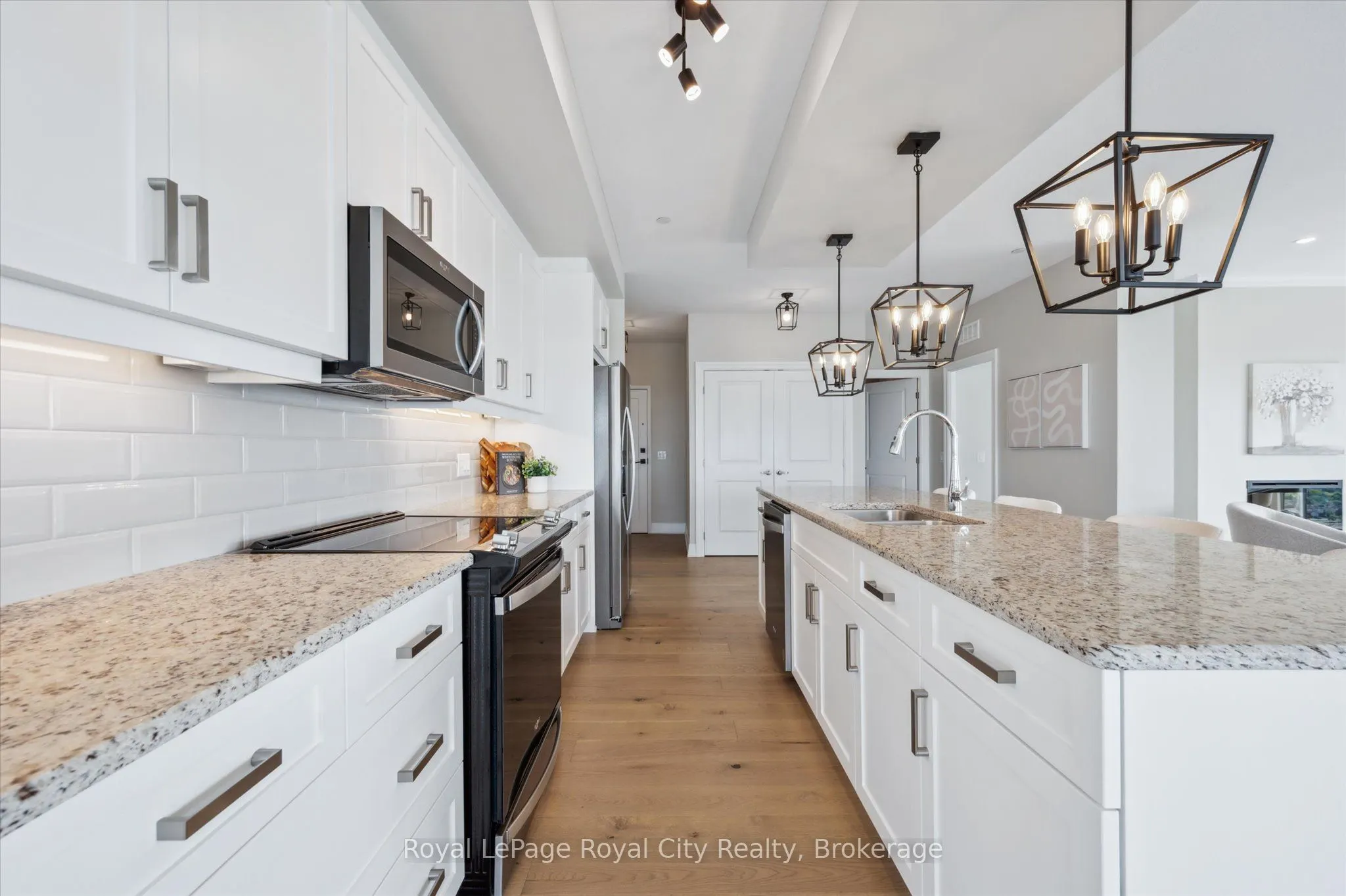 1878 Gordon Street, #1004