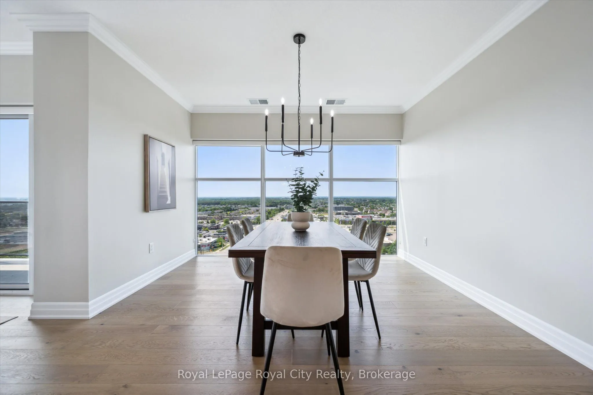 1878 Gordon Street, #1004
