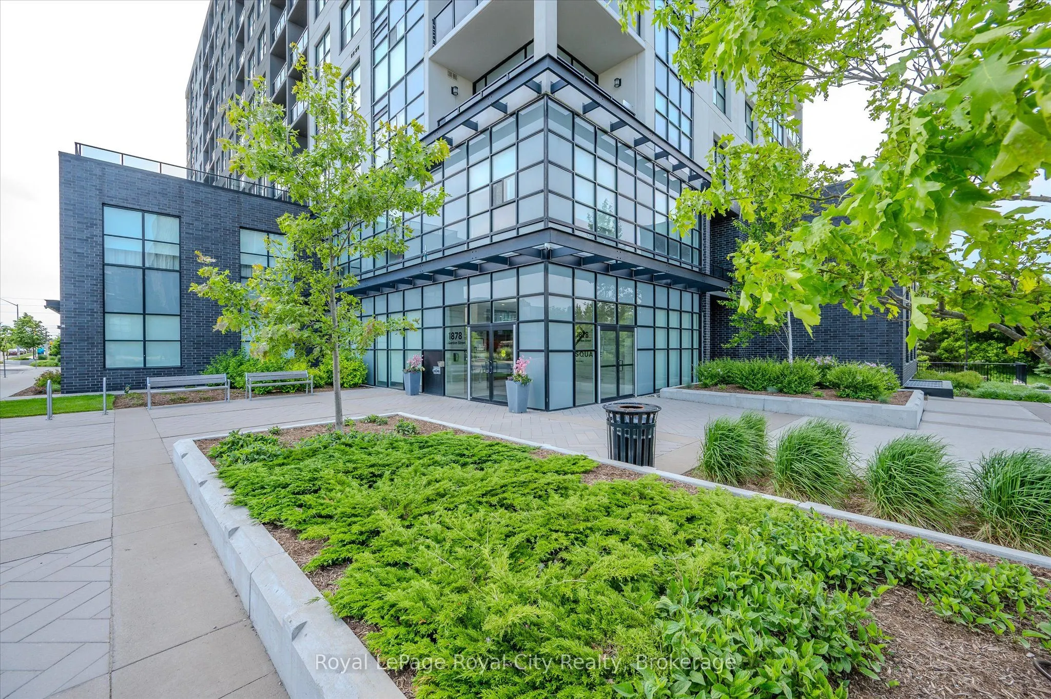 1878 Gordon Street, #1004