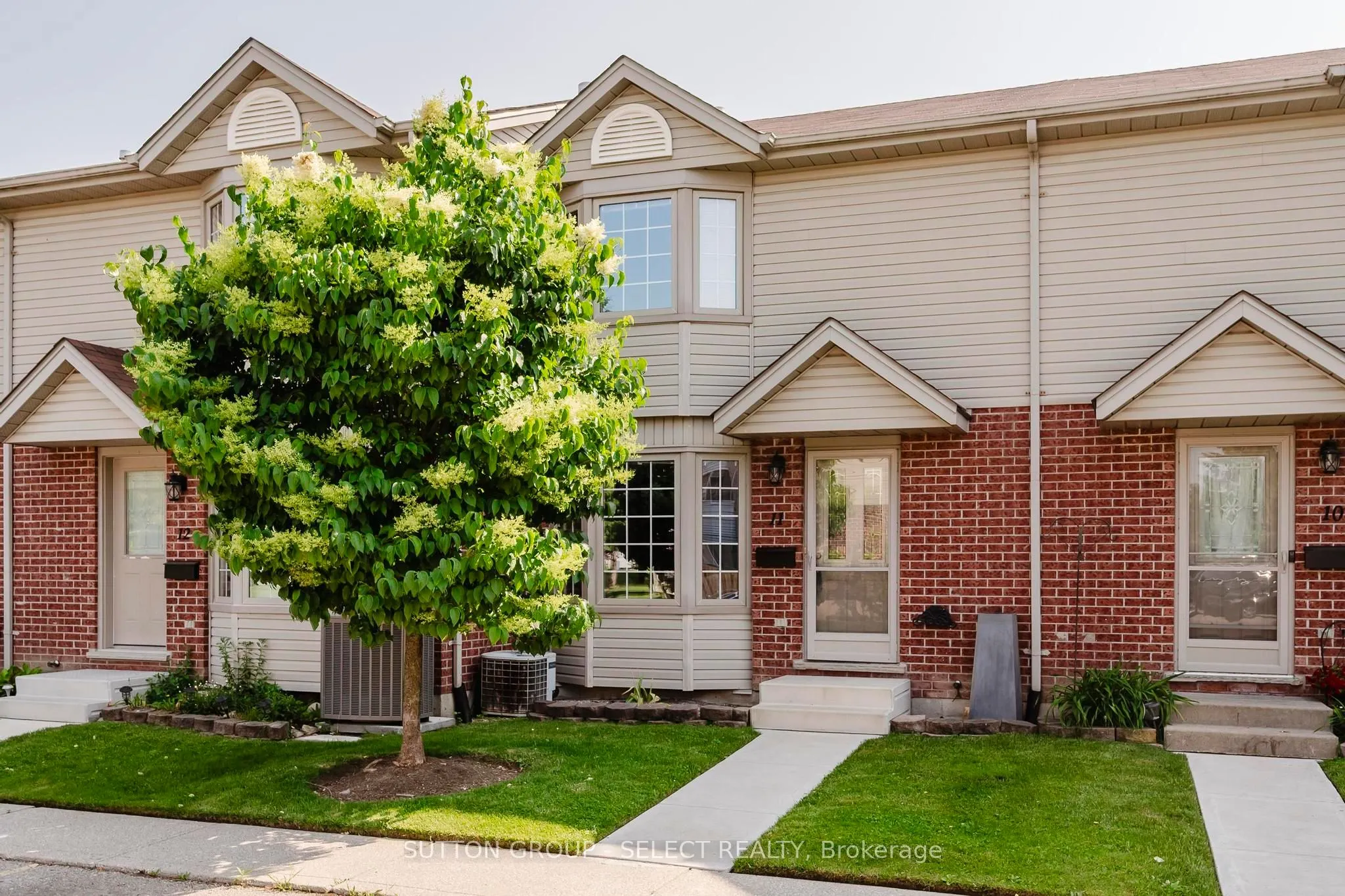 151 Martinet Avenue, #11