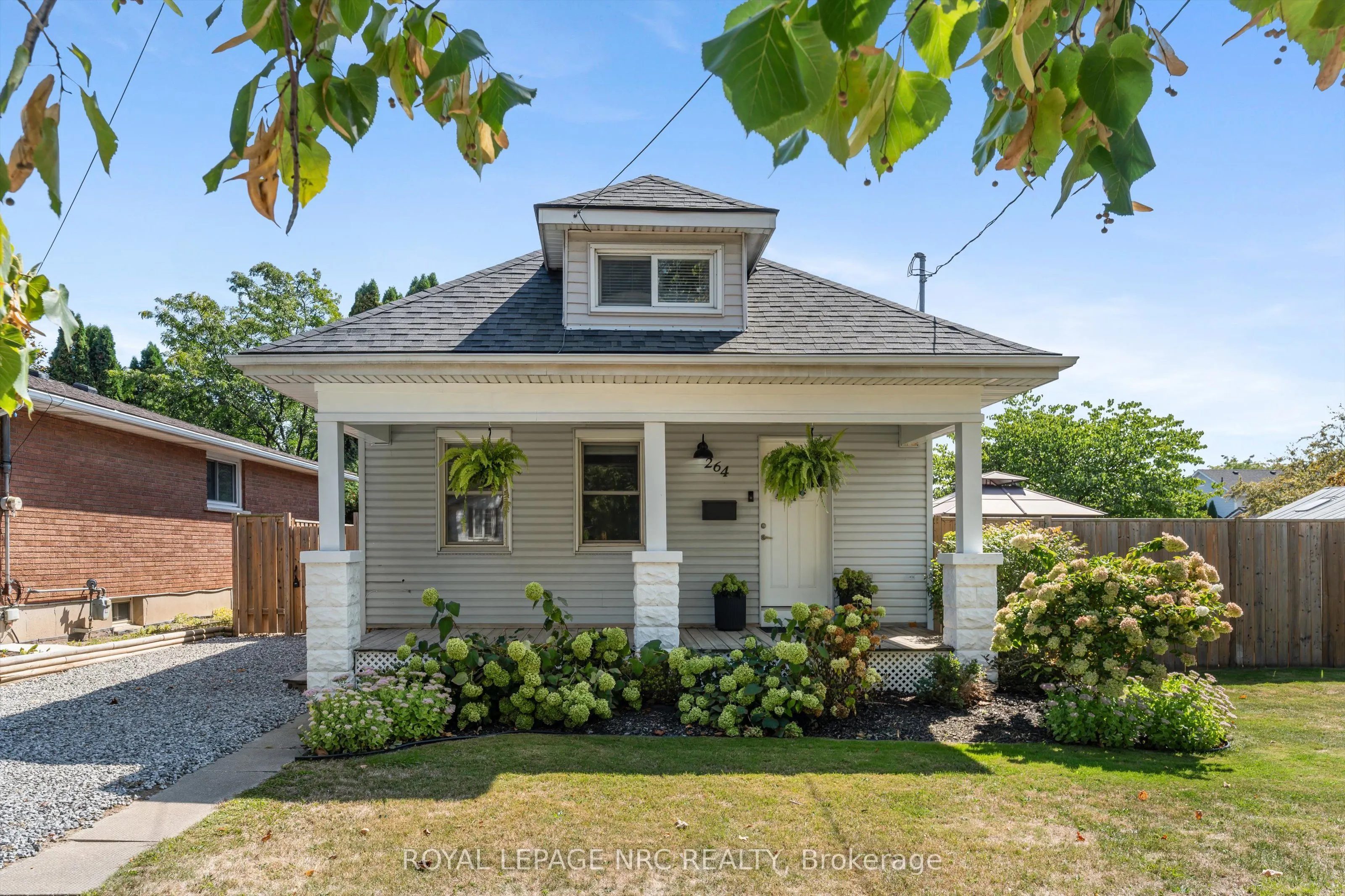 264 Lakeshore Road