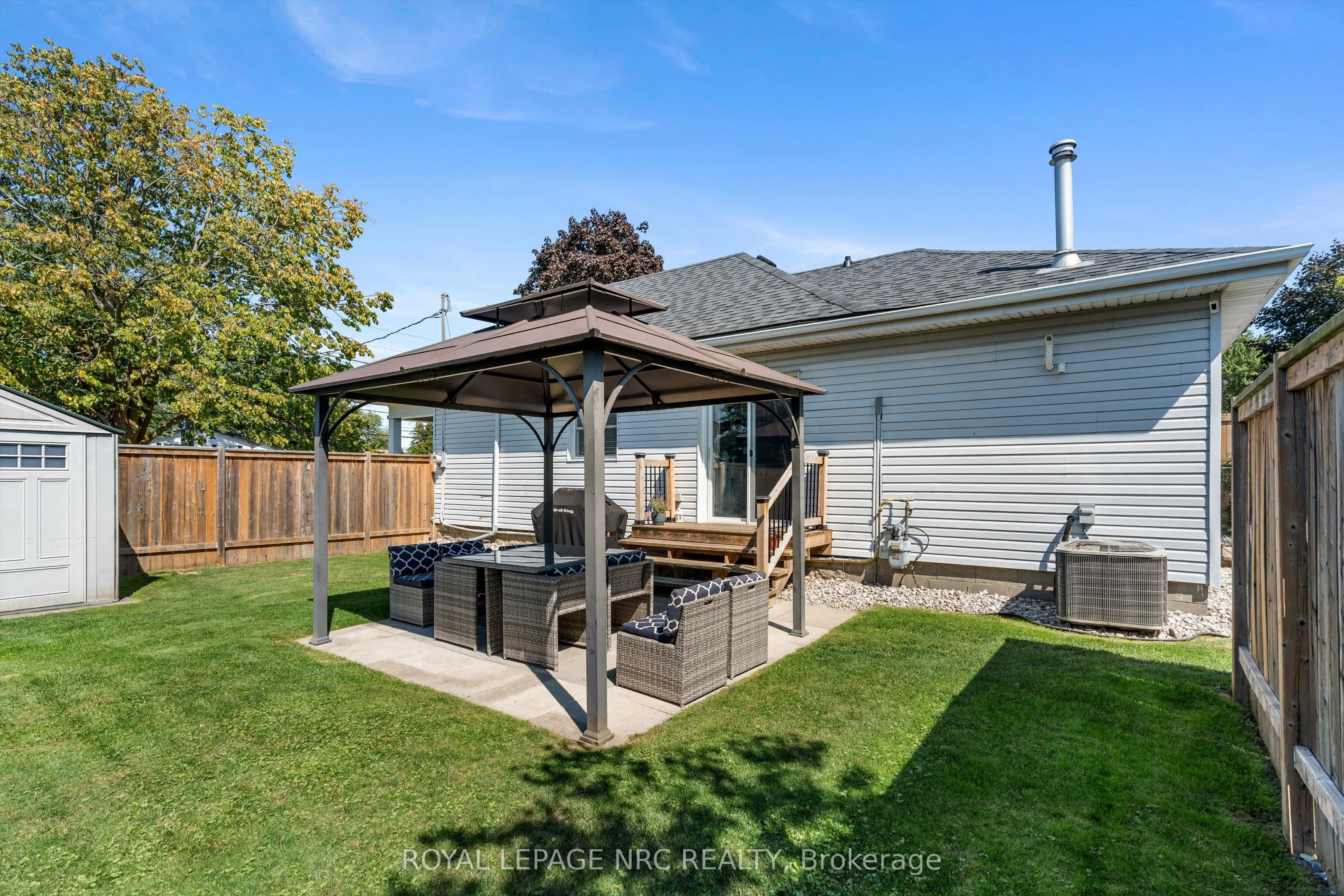 264 Lakeshore Road