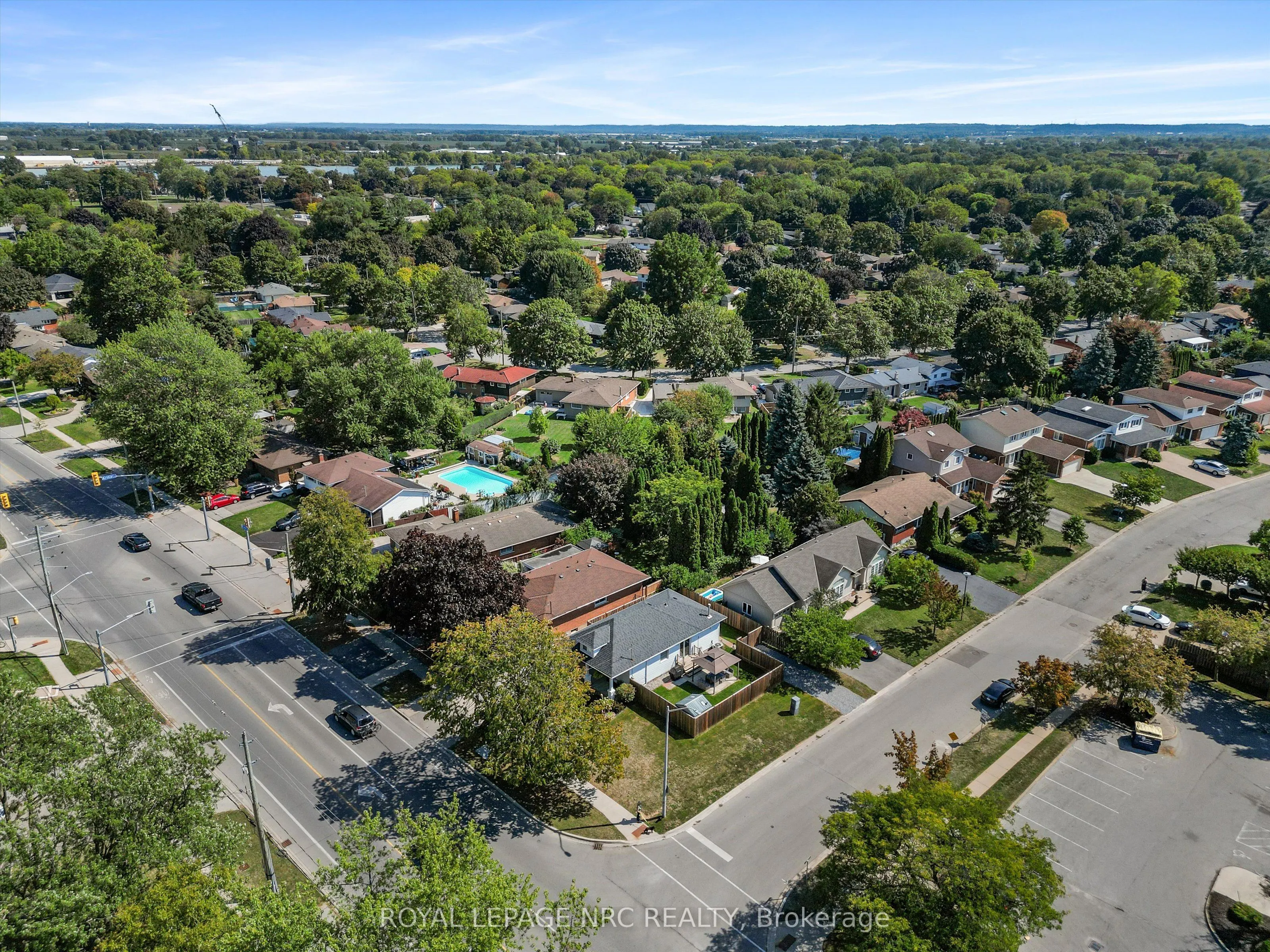 264 Lakeshore Road