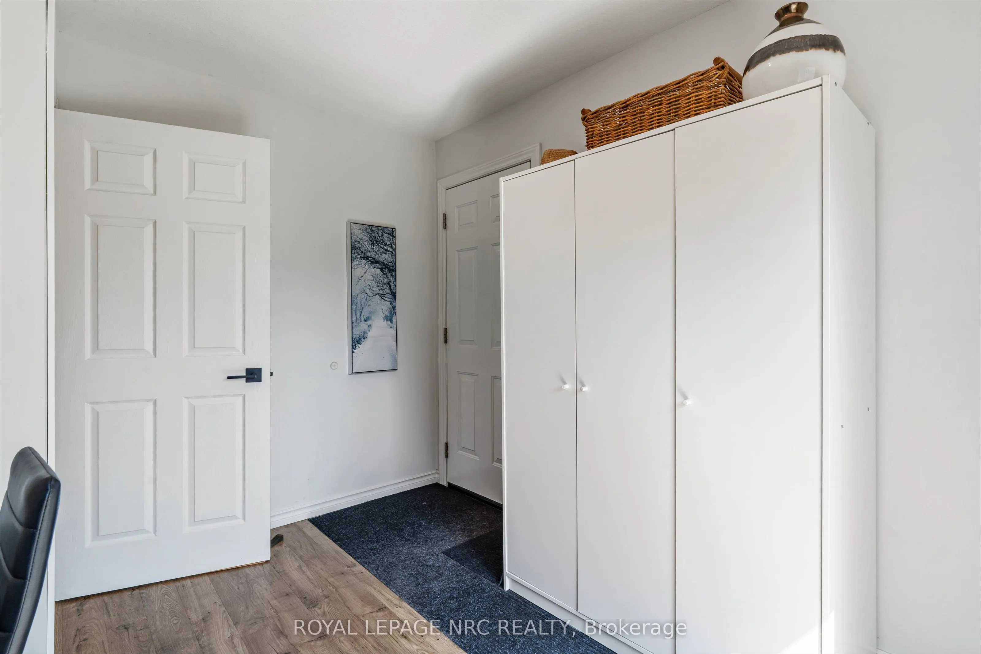 264 Lakeshore Road