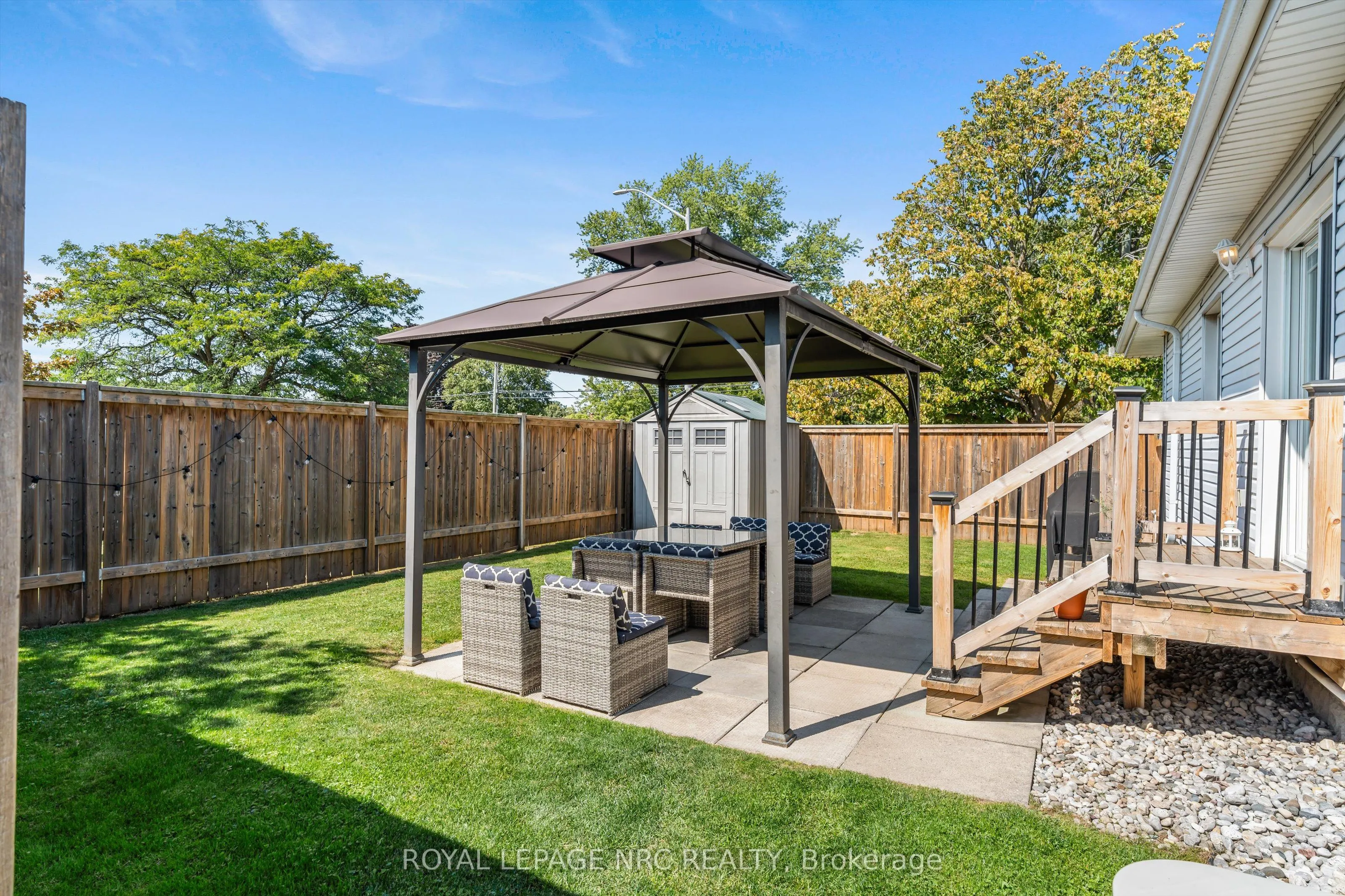 264 Lakeshore Road