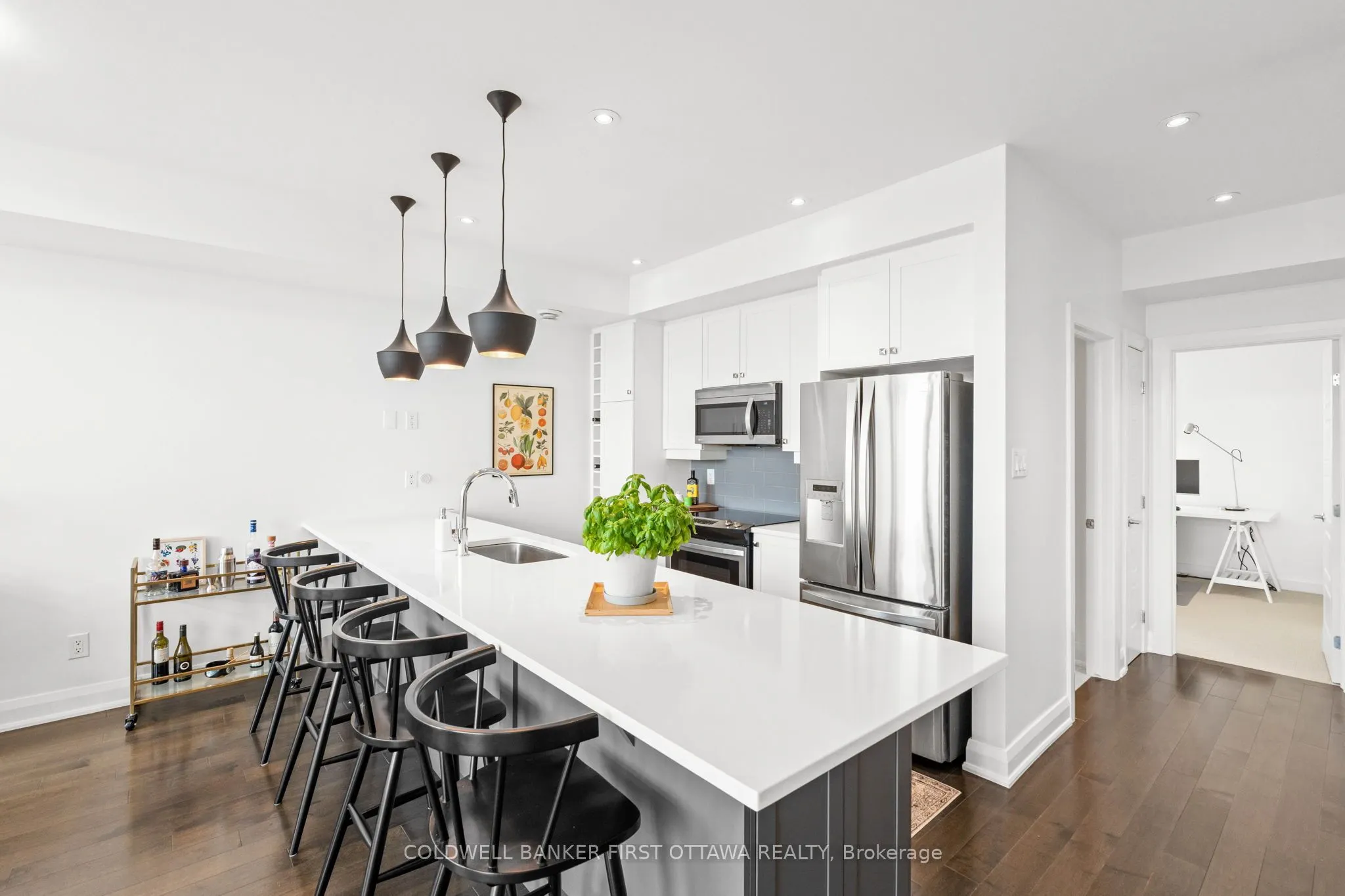 107 Poplin Street, #107