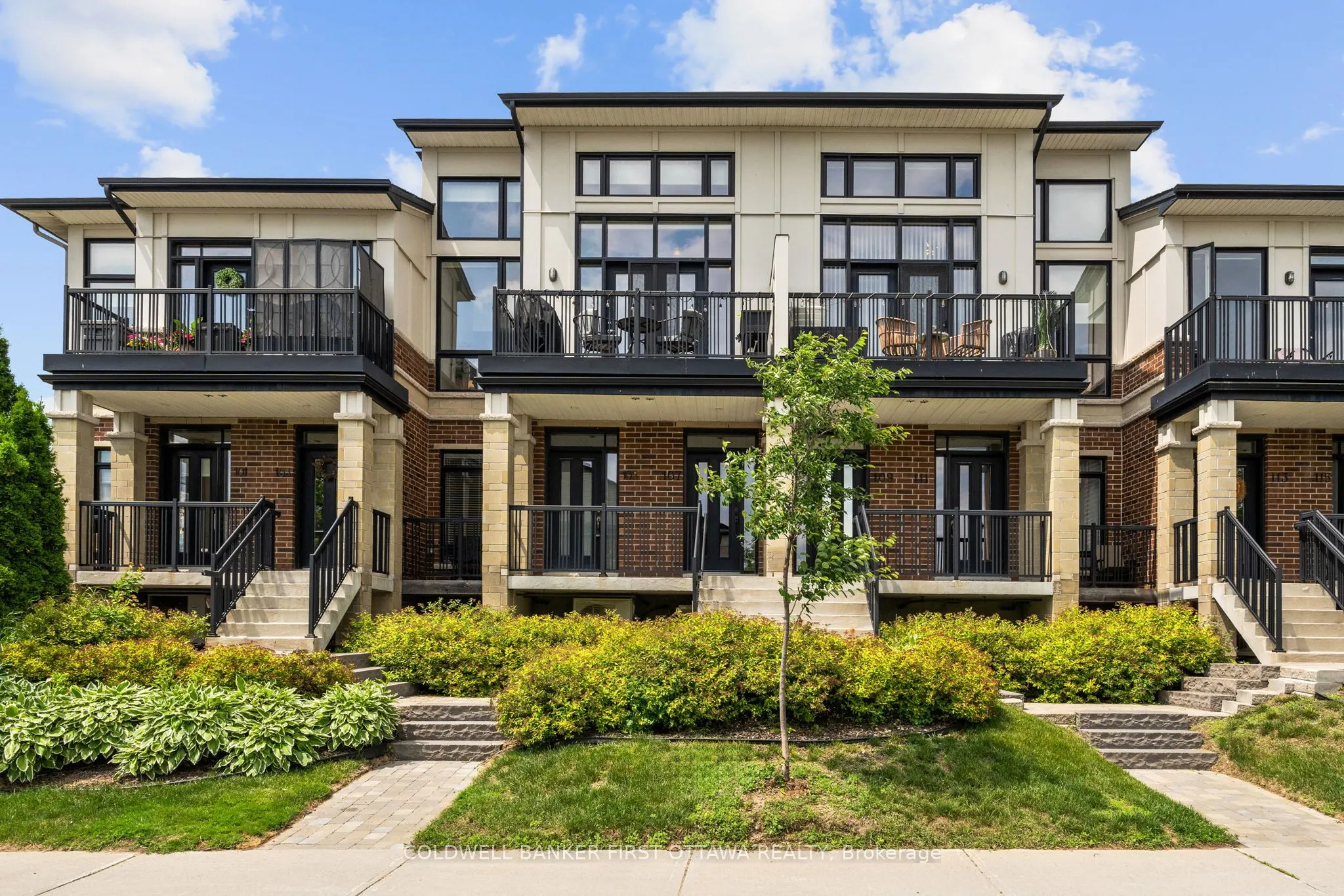 107 Poplin Street, #107