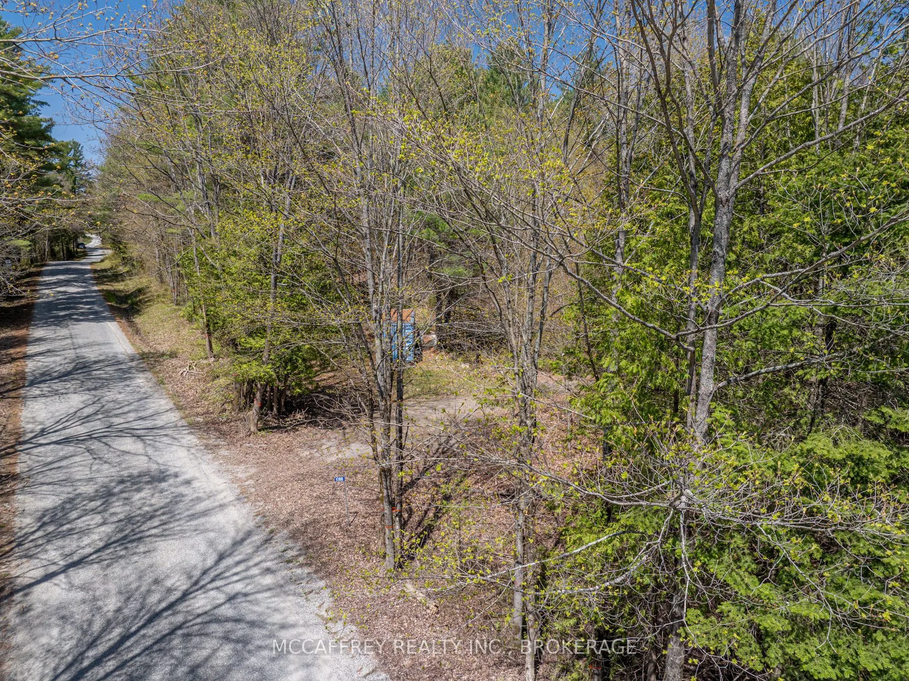 1088 KASHWAKAMAK LAKE Road