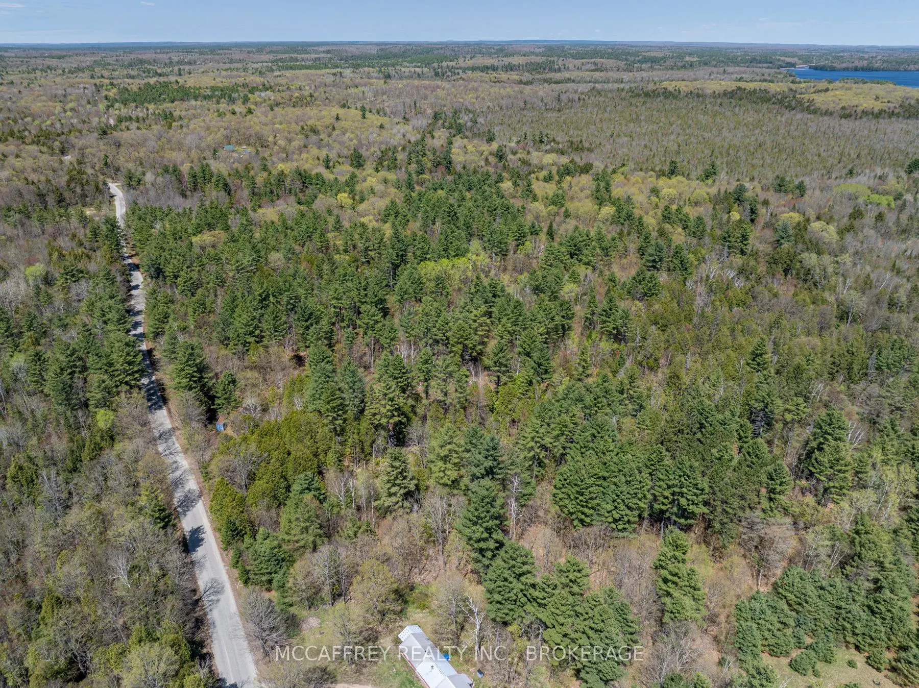 1088 KASHWAKAMAK LAKE Road