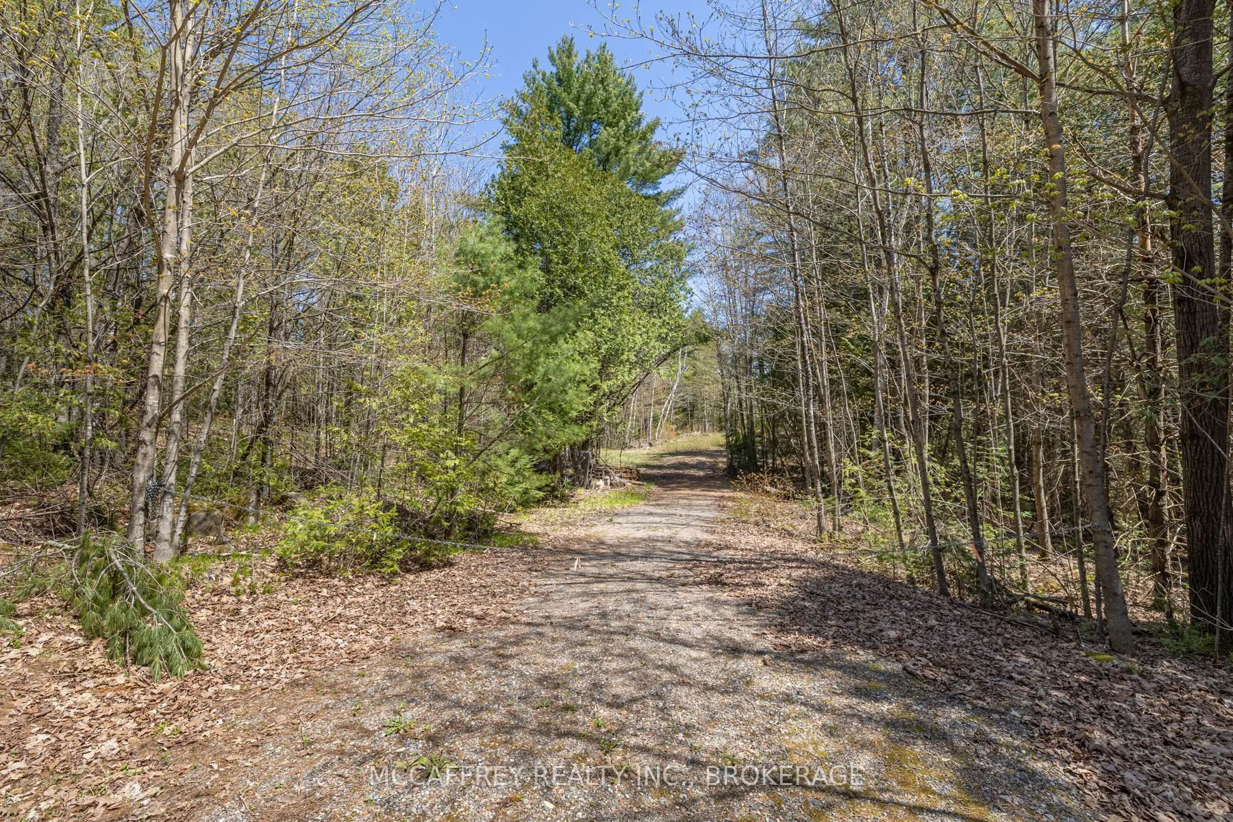 1088 KASHWAKAMAK LAKE Road