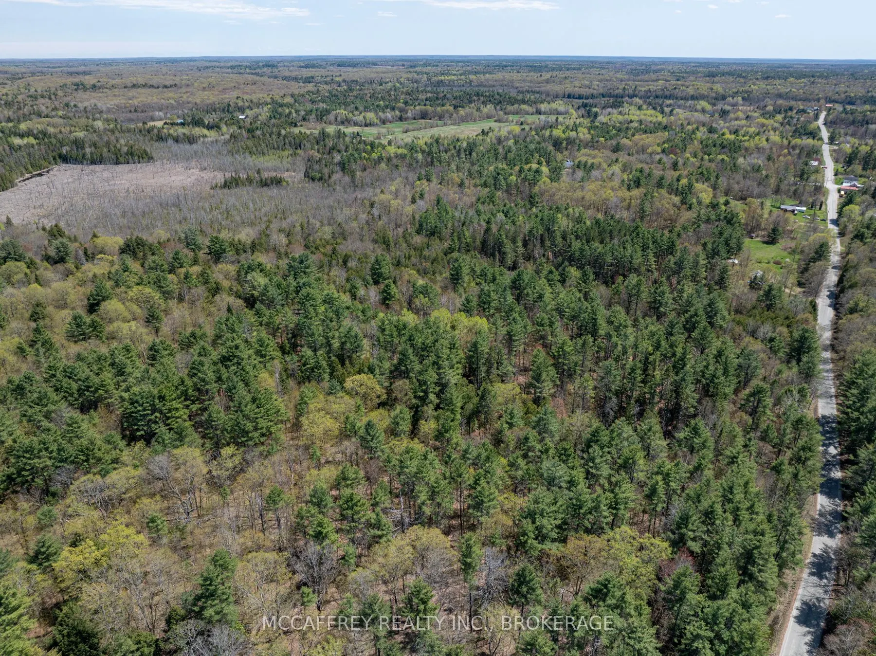1088 KASHWAKAMAK LAKE Road