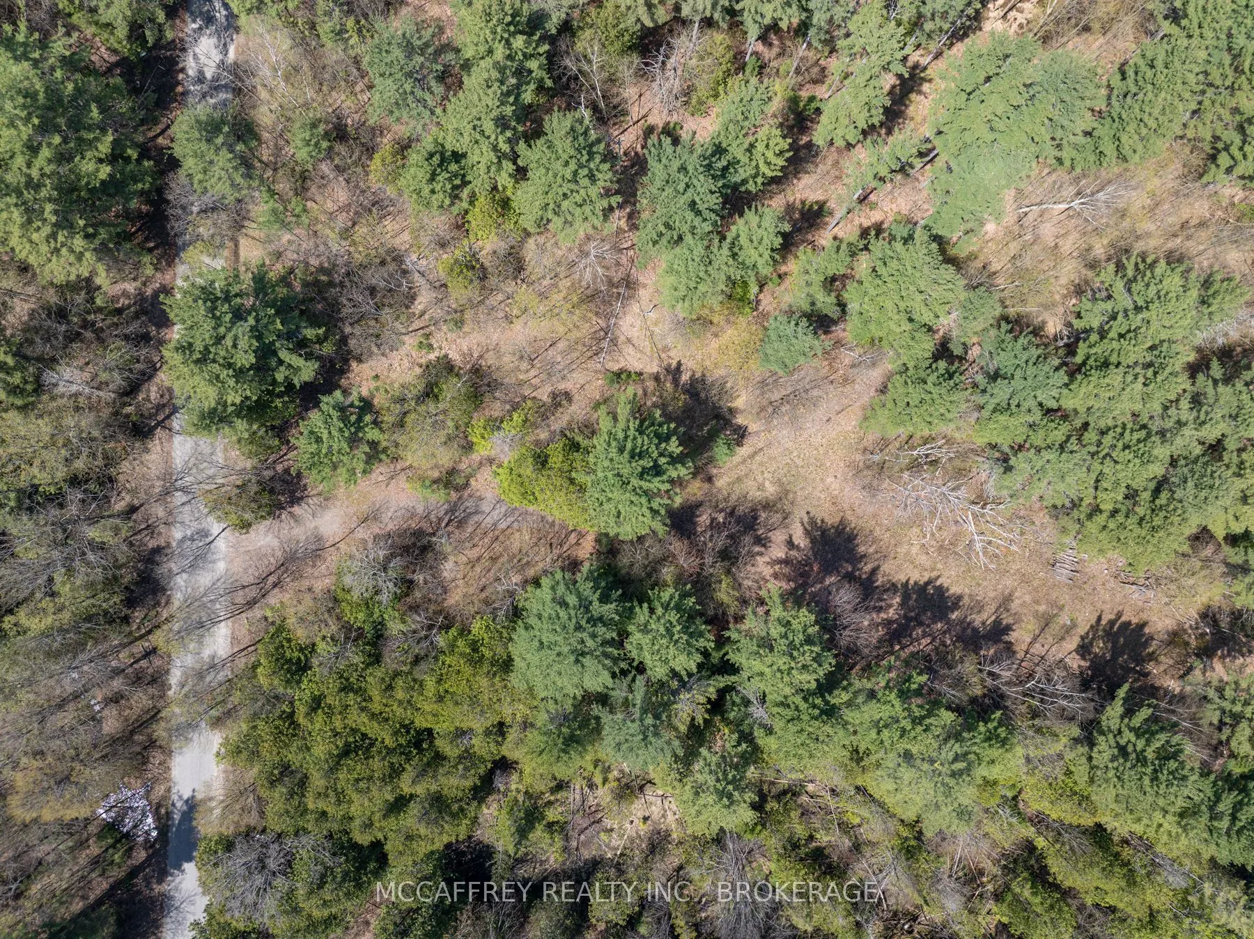 1088 KASHWAKAMAK LAKE Road