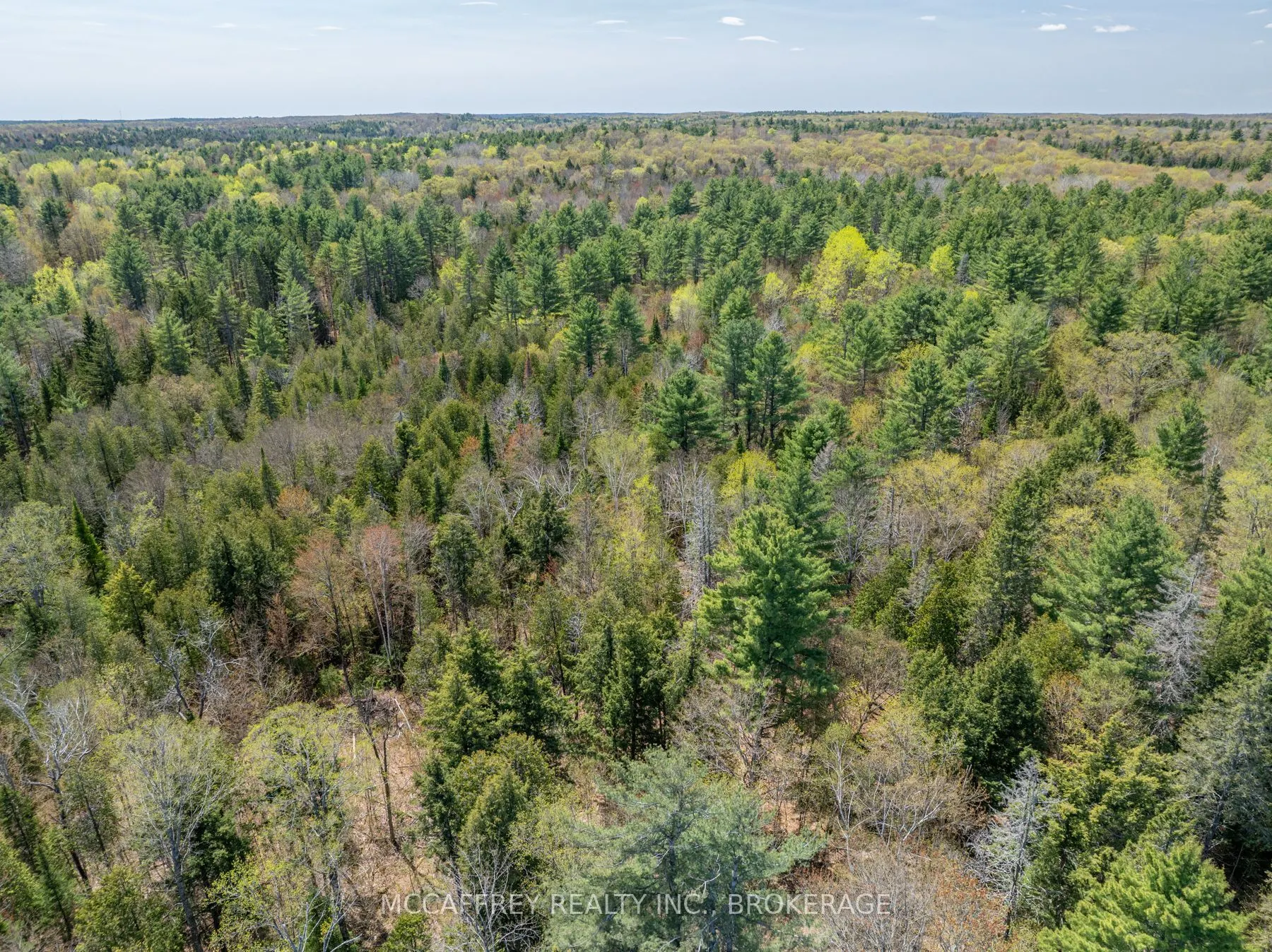 1088 KASHWAKAMAK LAKE Road