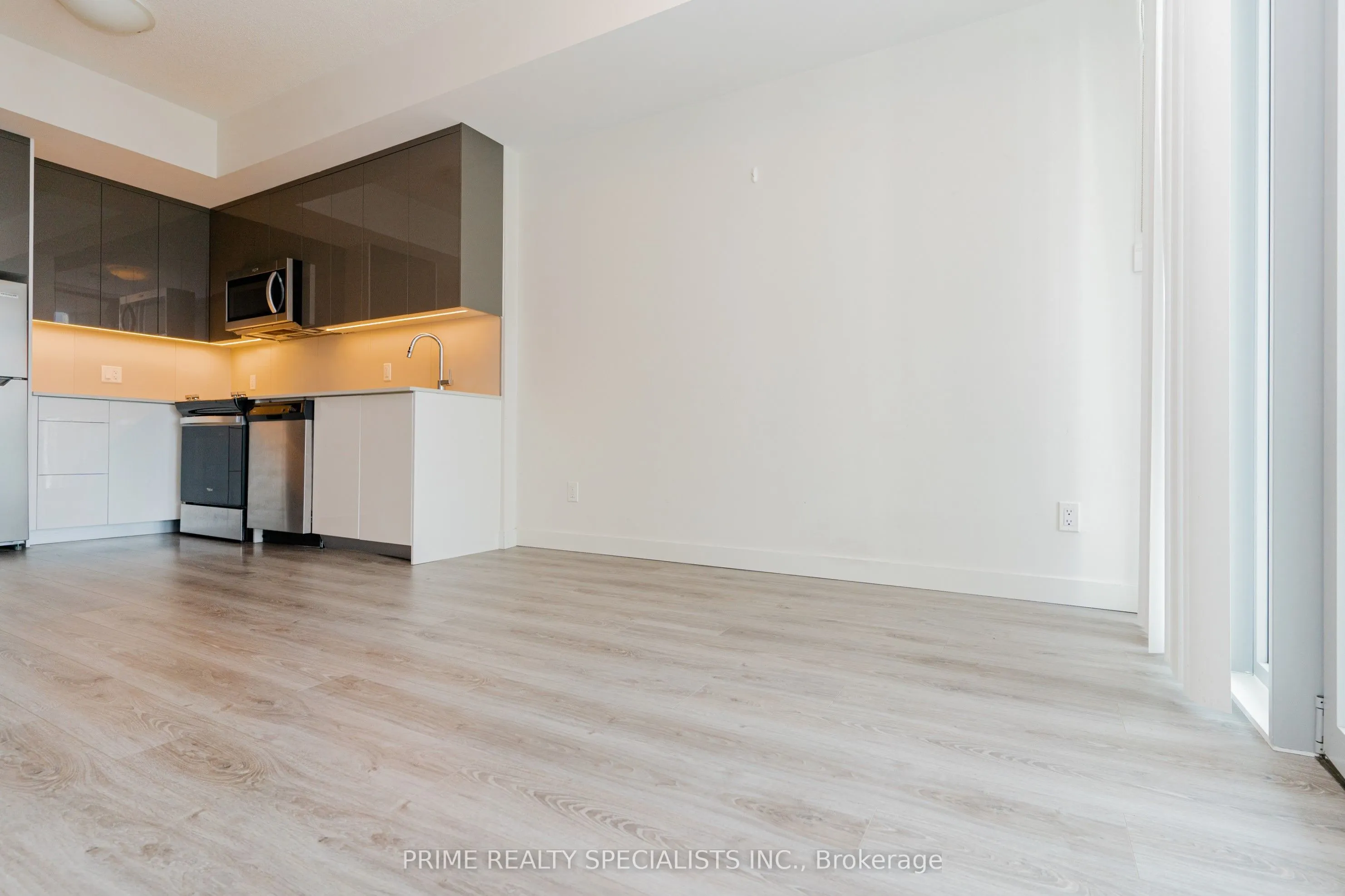 60 Frederick Street, #3010