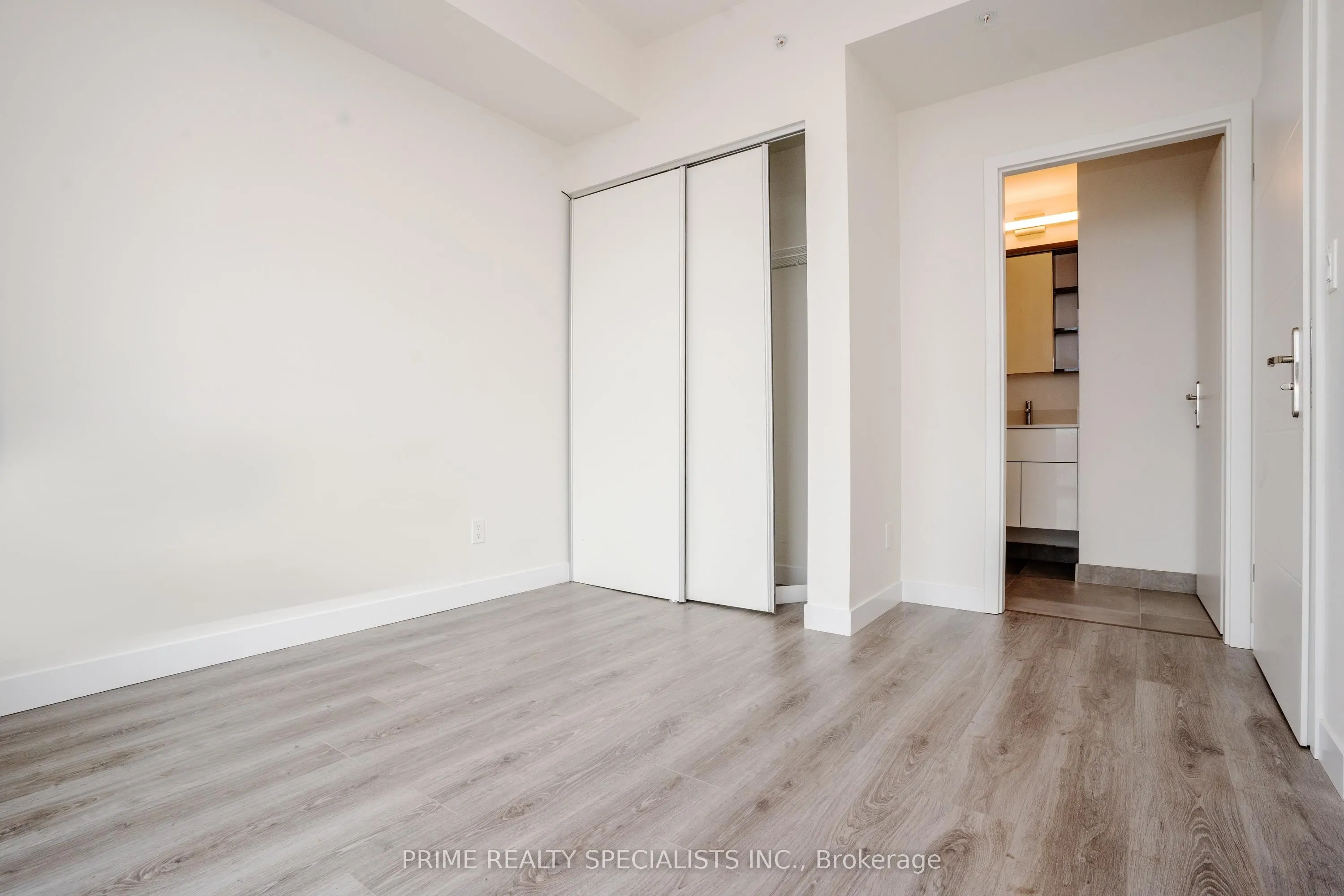 60 Frederick Street, #3010