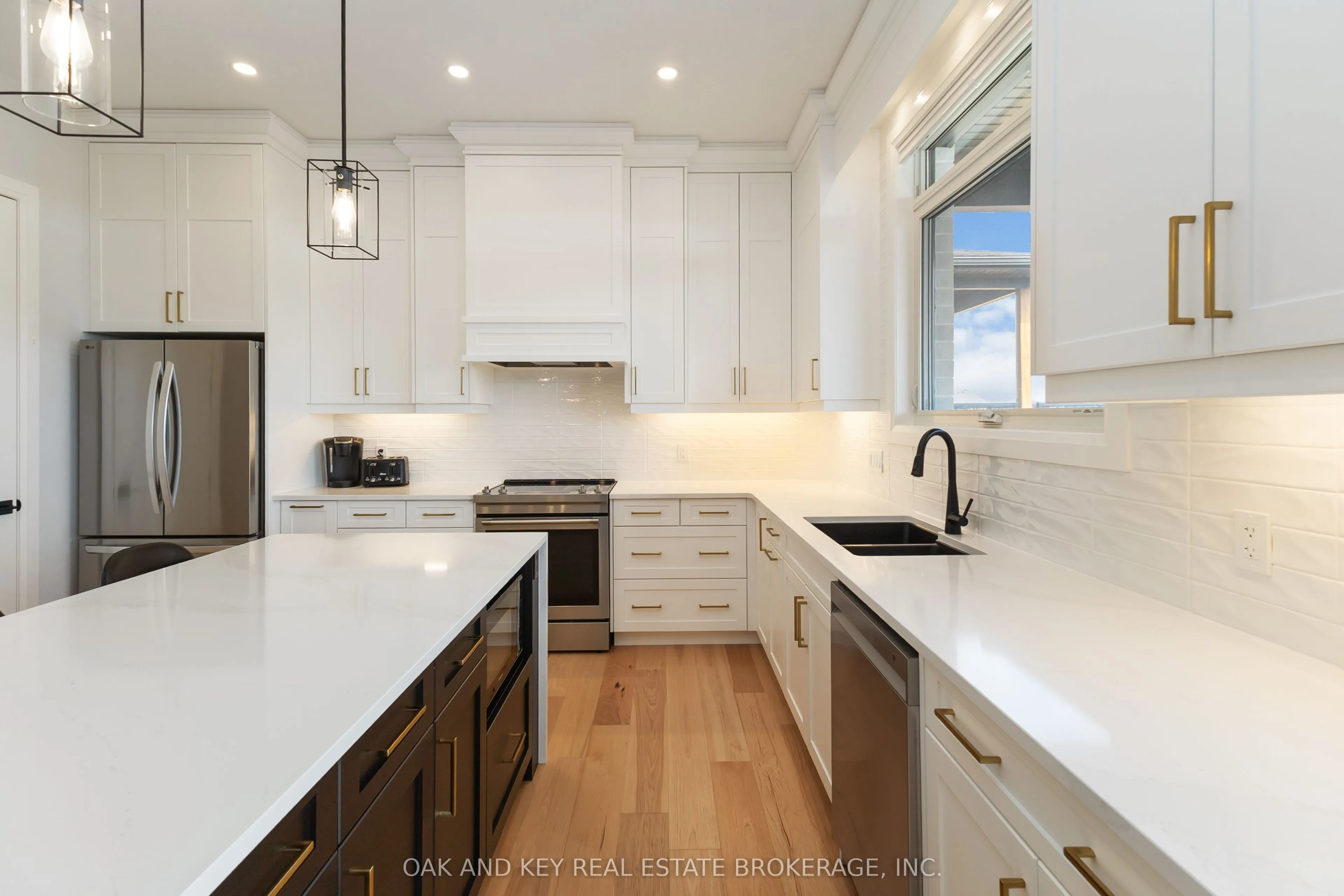 119 DAVENTRY Way