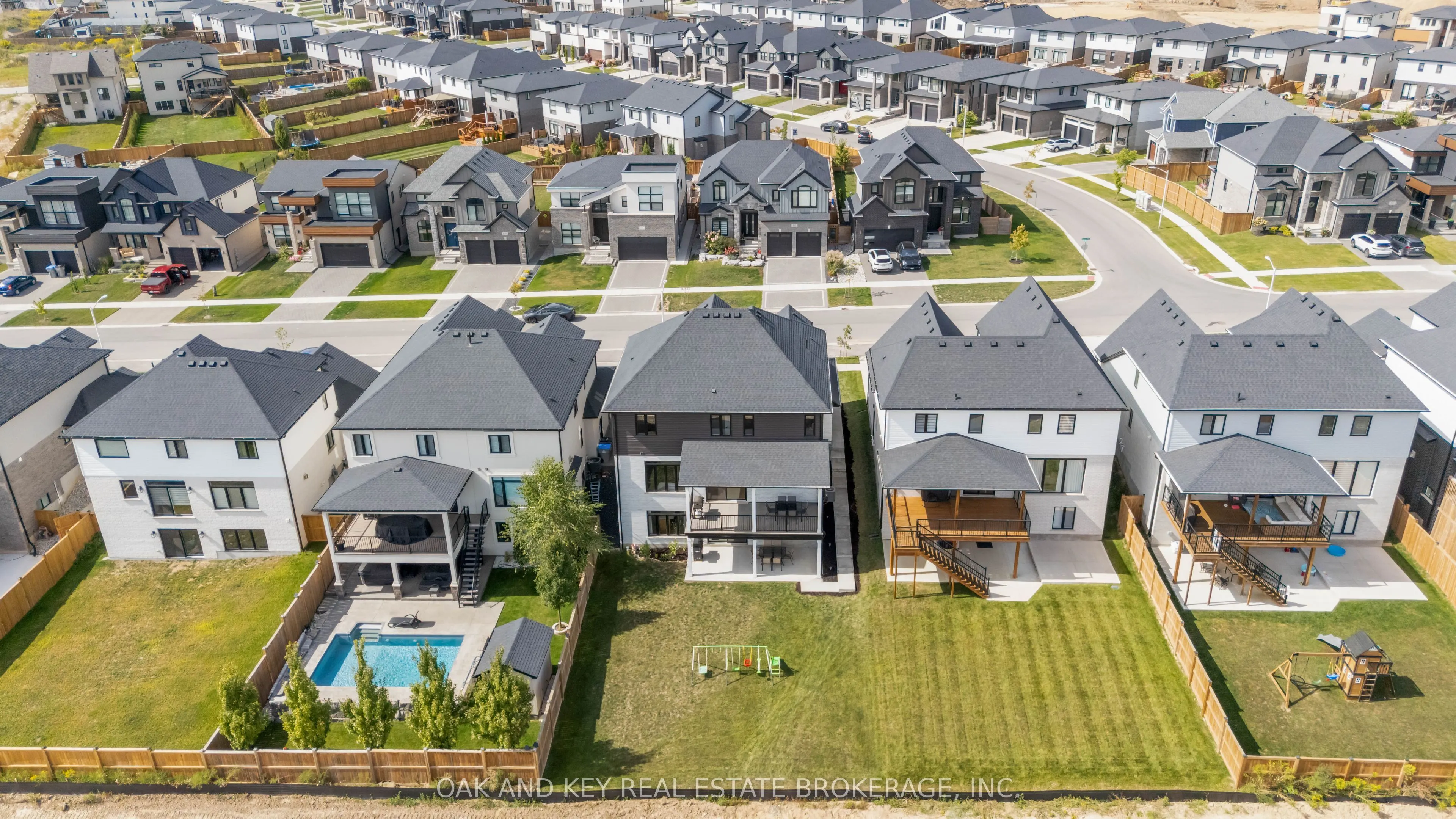 119 DAVENTRY Way