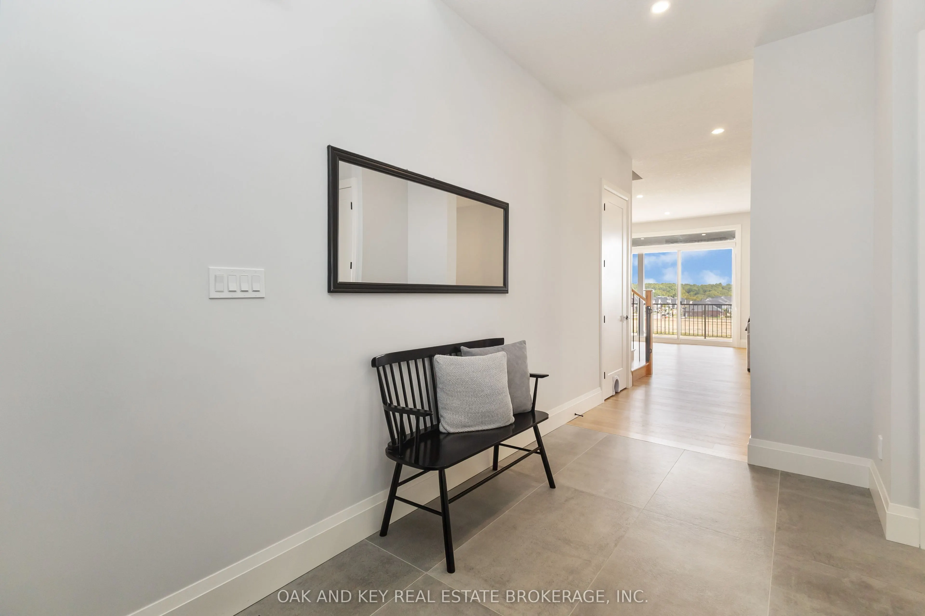 119 DAVENTRY Way
