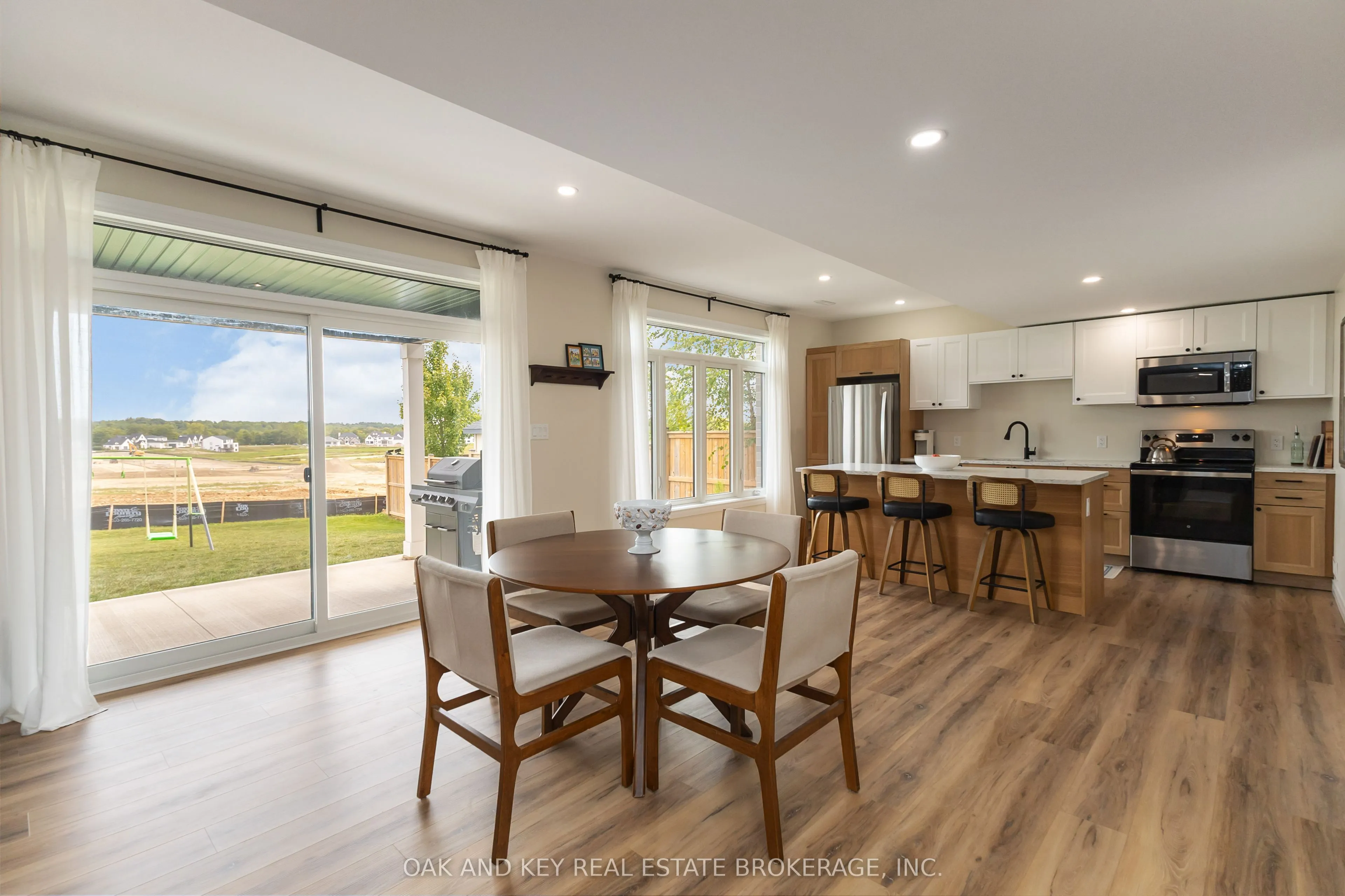 119 DAVENTRY Way