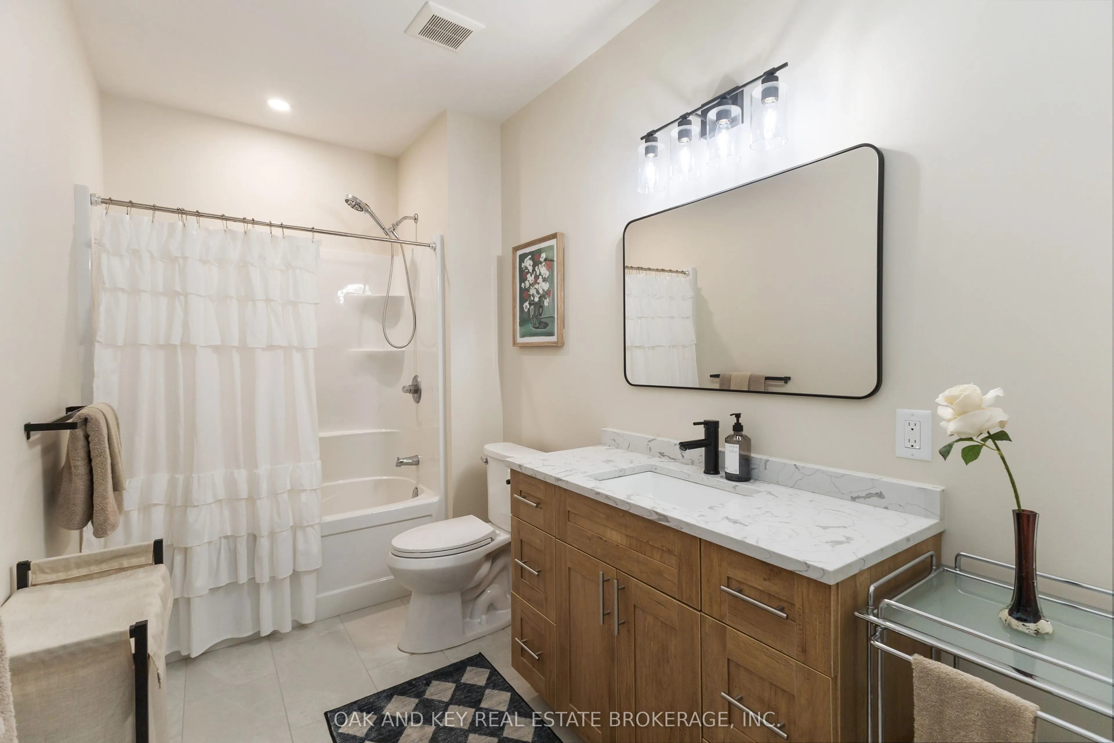 119 DAVENTRY Way