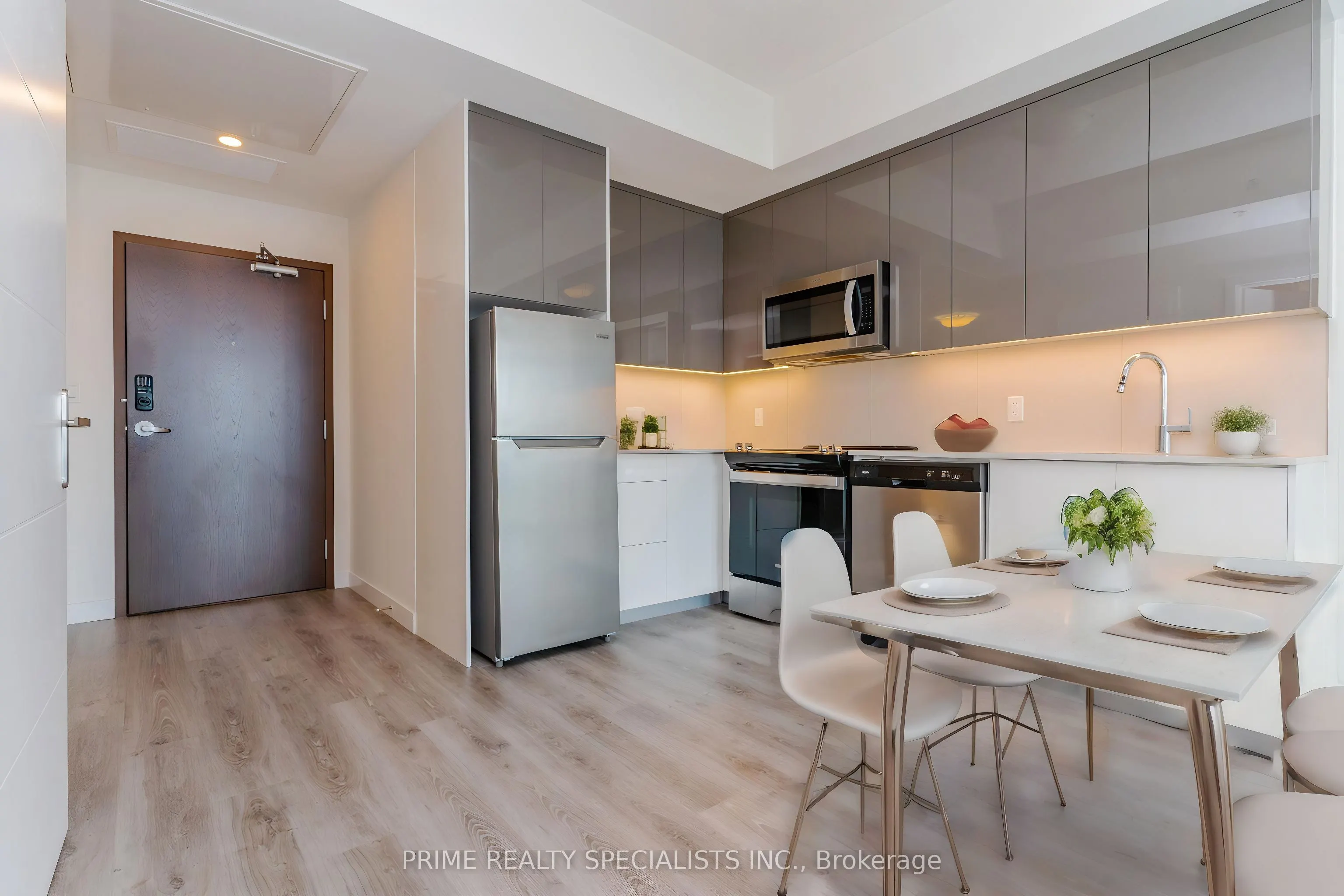 60 Frederick Street, #3010