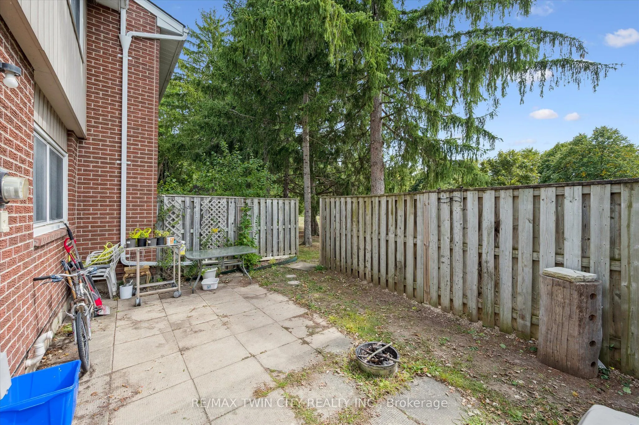 121 University Avenue E, #41