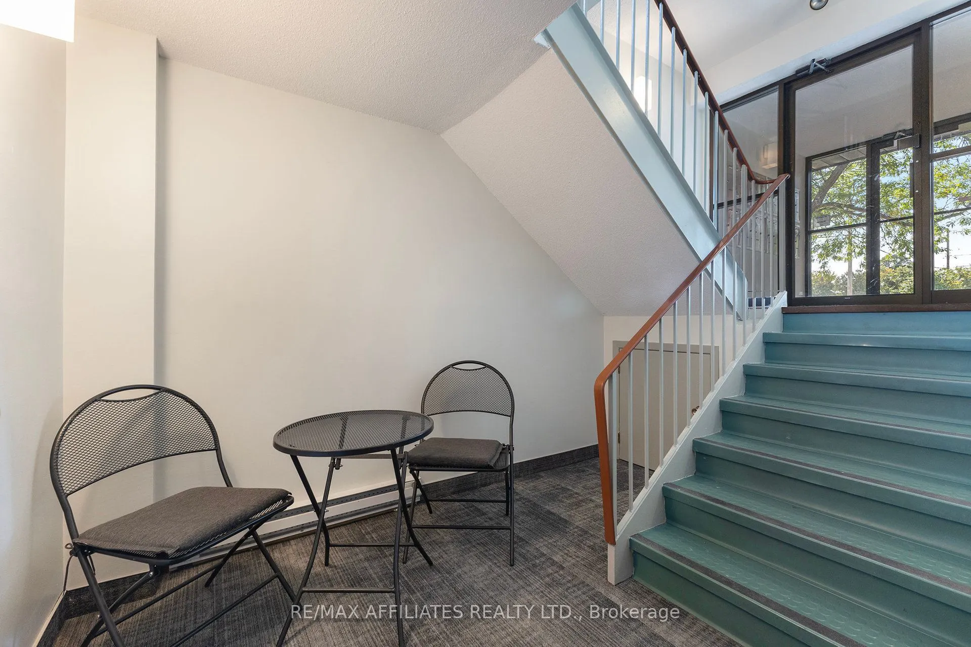 15 Findlay Avenue, #106