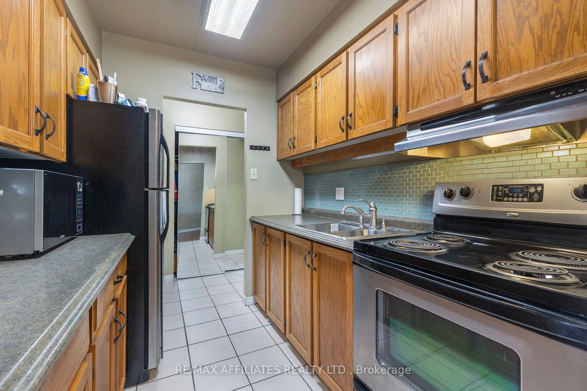 15 Findlay Avenue, #106