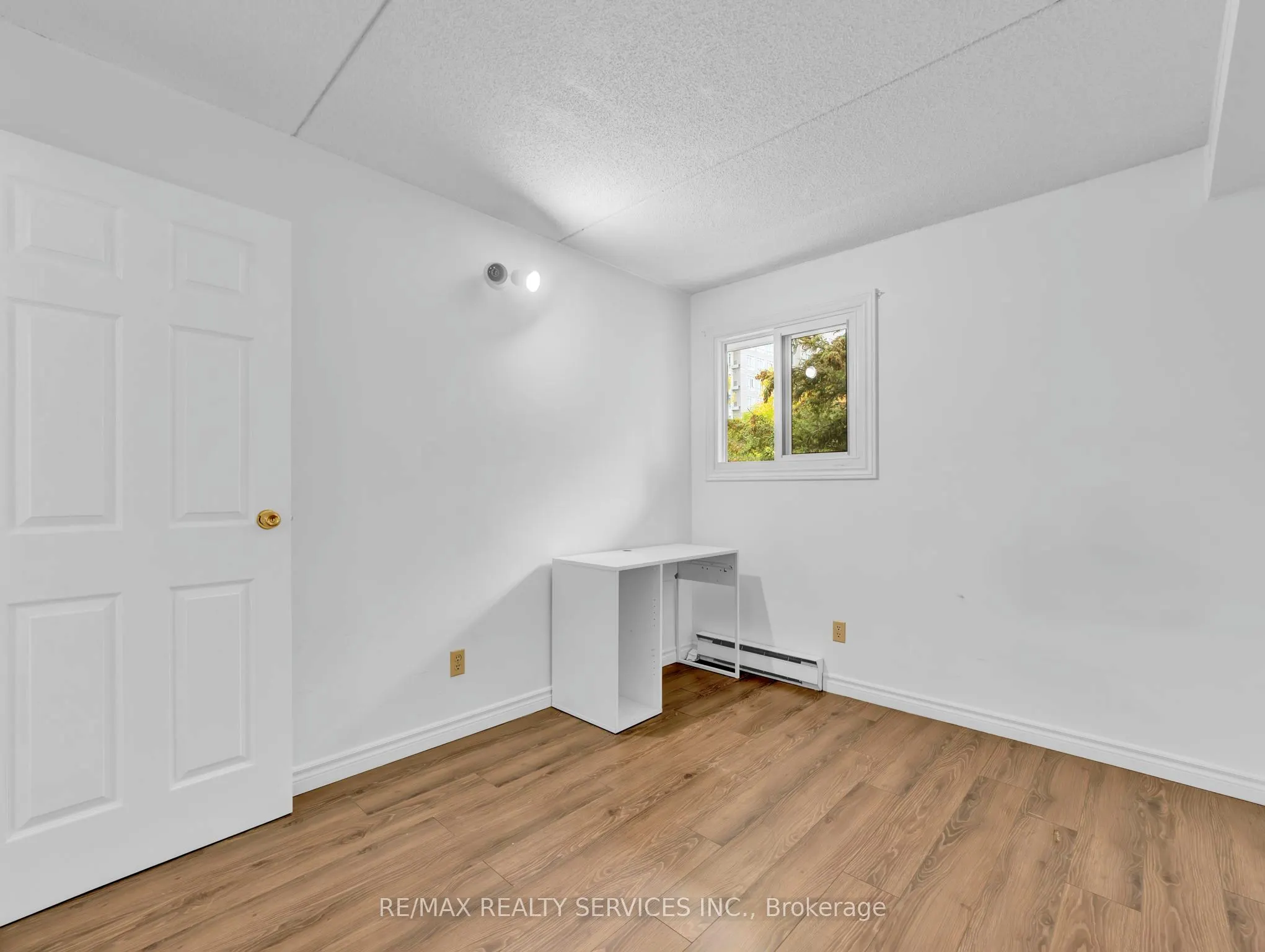 30 Hickory Street E, #103