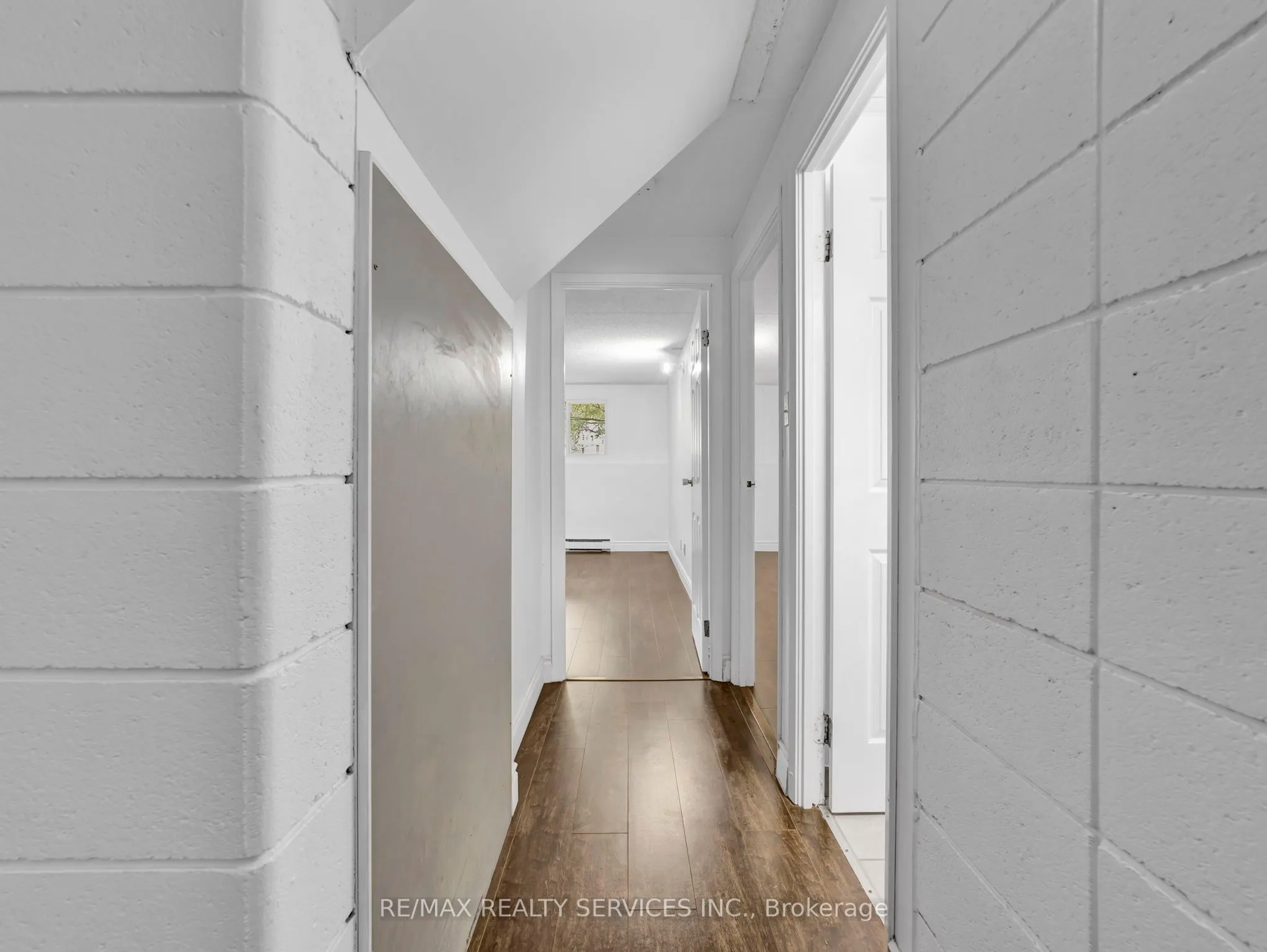 30 Hickory Street E, #103