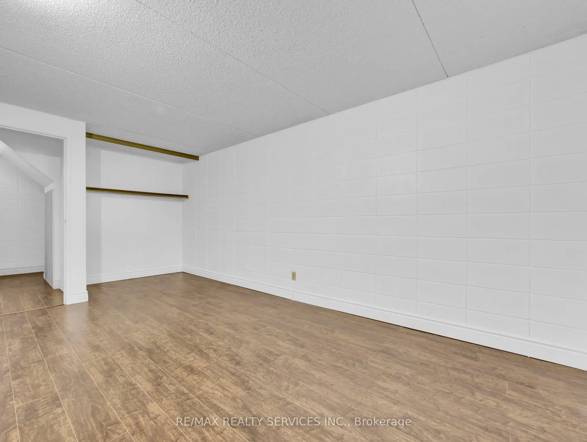 30 Hickory Street E, #103