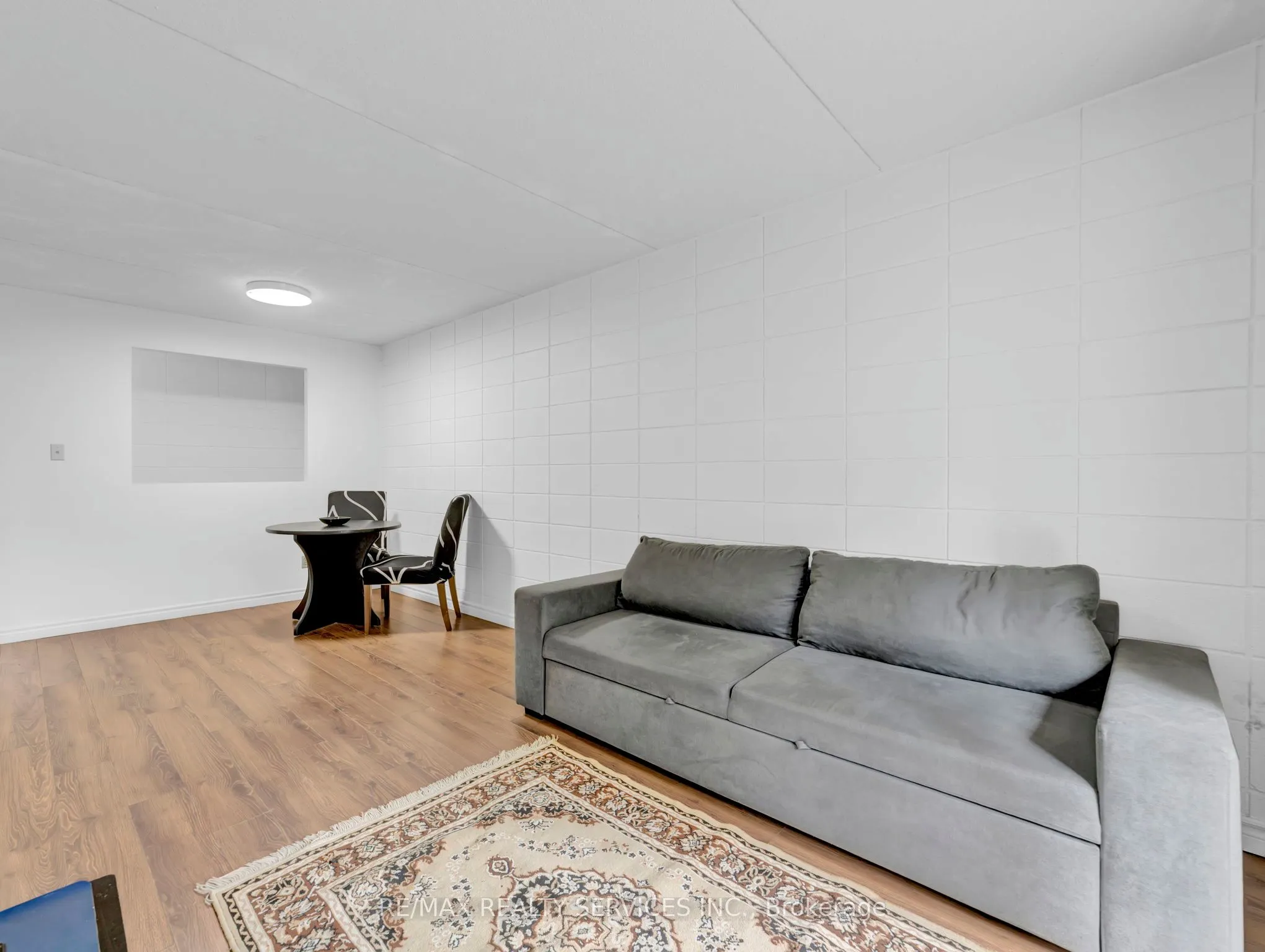 30 Hickory Street E, #103