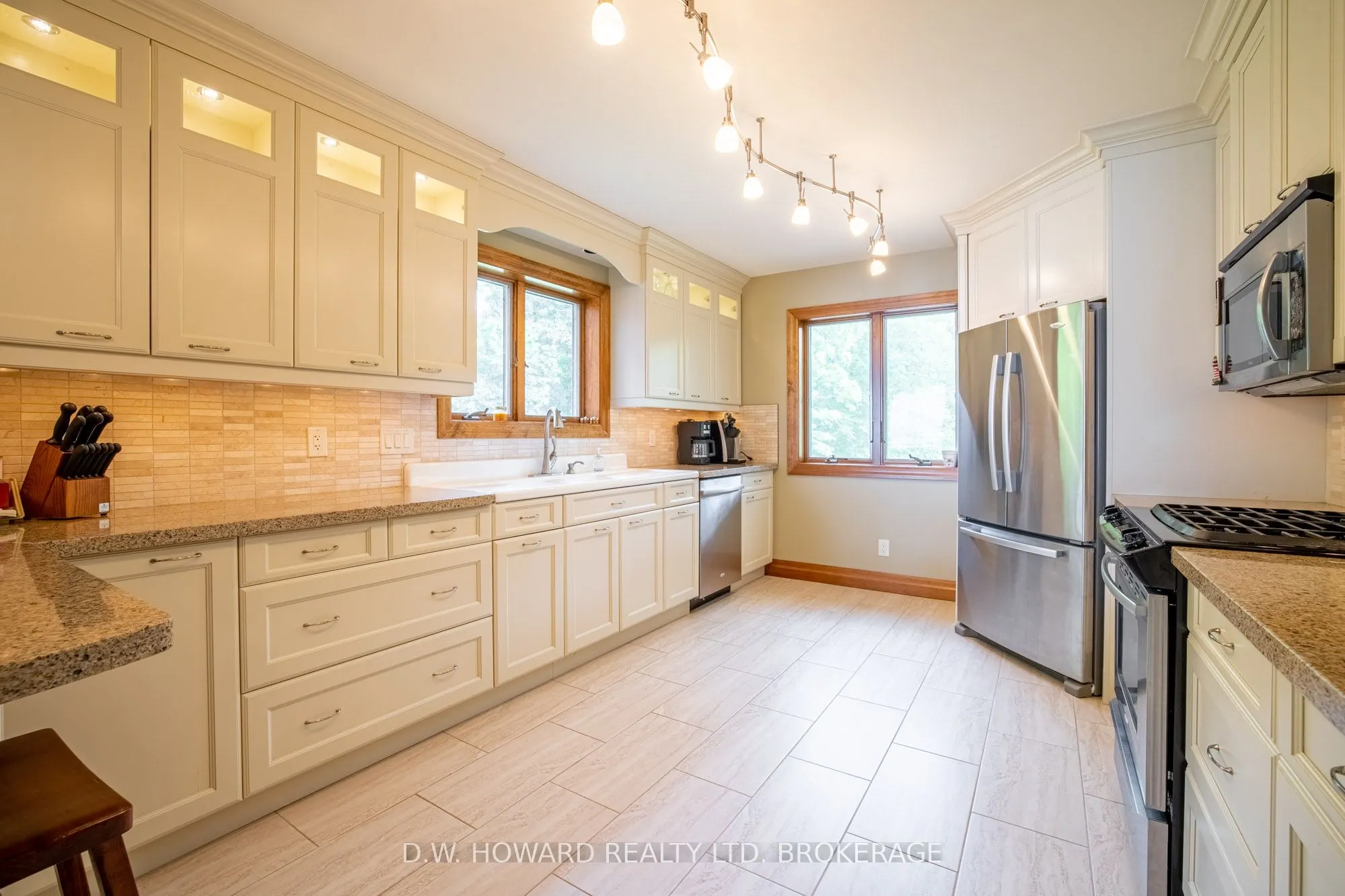 5685 Firelane 27 Road