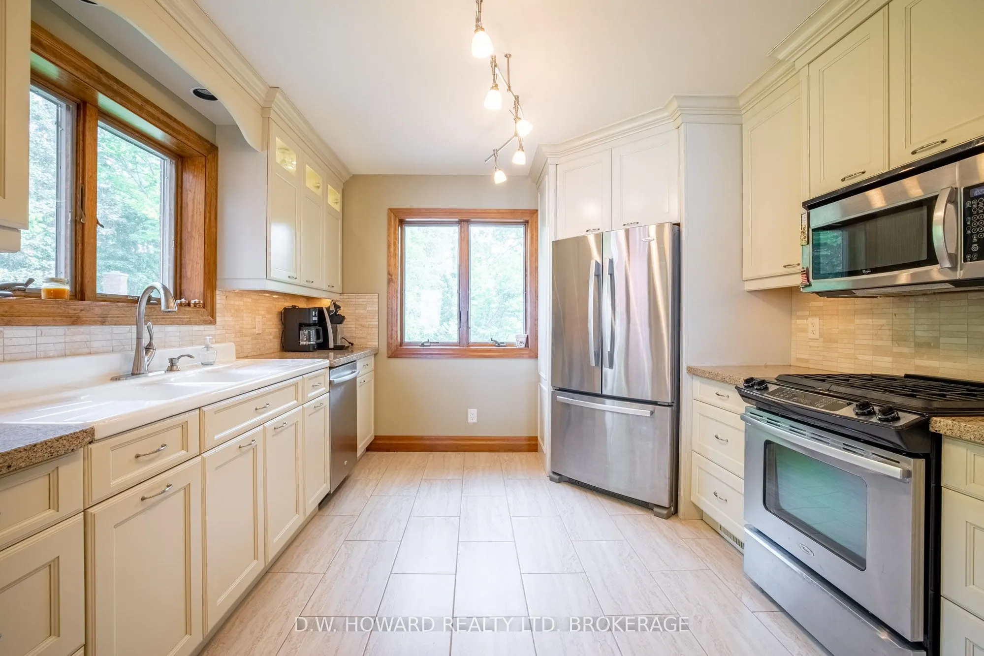 5685 Firelane 27 Road
