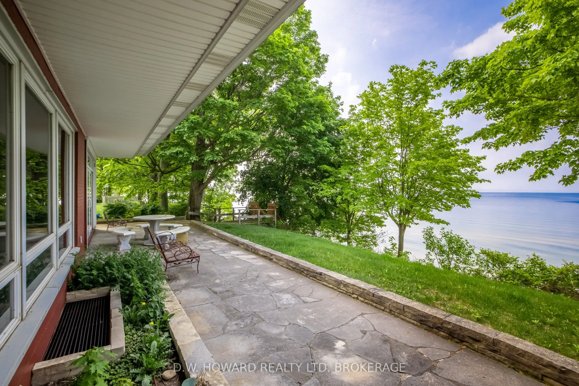 5685 Firelane 27 Road